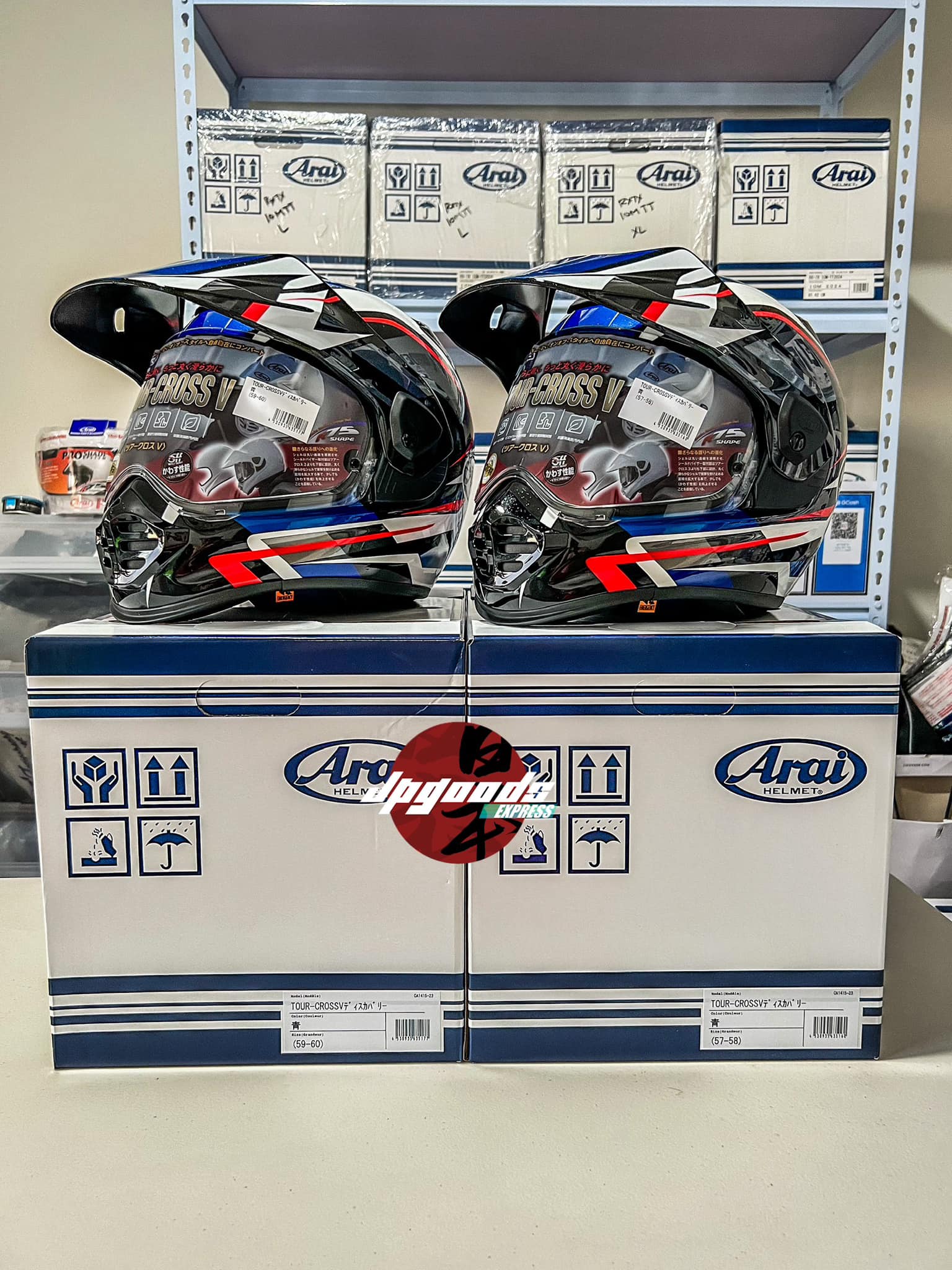 ARAI Tour Cross V Discovery size M and L and on hand! DM us for 