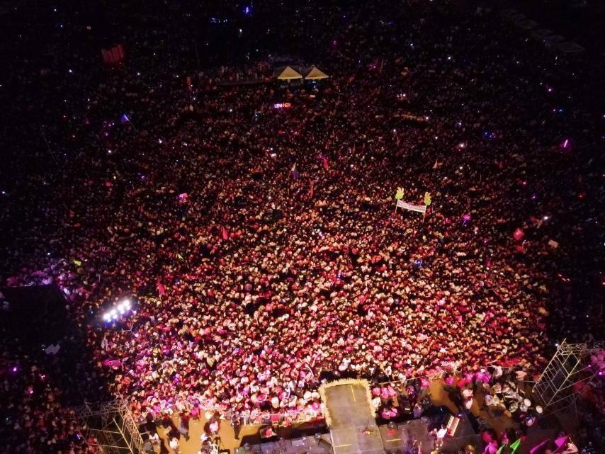 Rappler - ‘NUEVA ECIJA IS PINK’ Drone shots of ‘kakampinks’ joining the ...