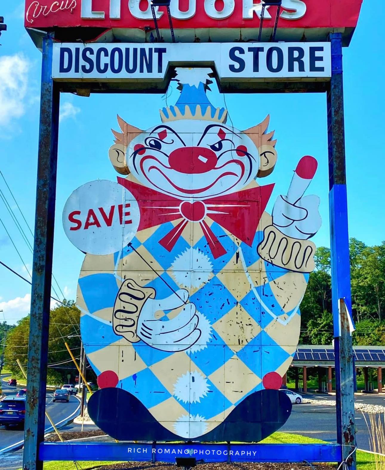 Leslie Worth Thomas' Evil Clown mural in Middletown, NJ