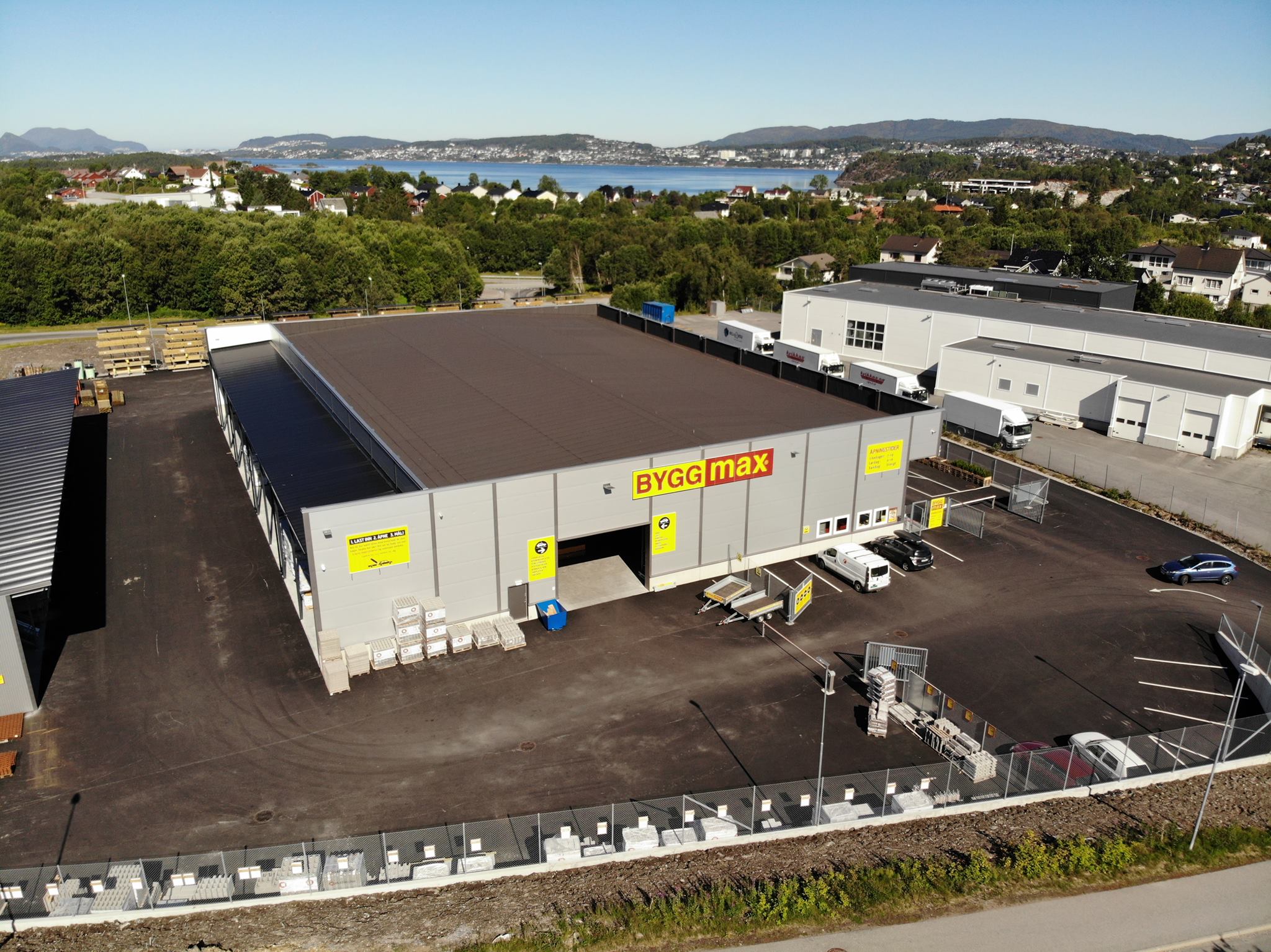 byggmax-porsgrunn-l-rdag-29-april-har-vi-et-stort-tilbud-p-jord