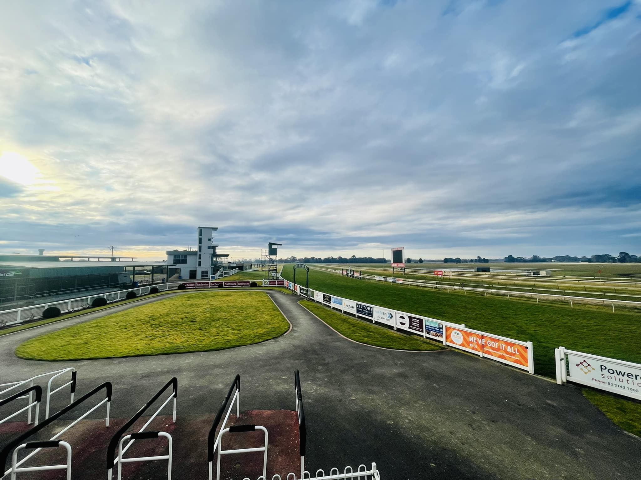 The... - Sale Turf Club - Horse Racing & Functions Venue | Facebook