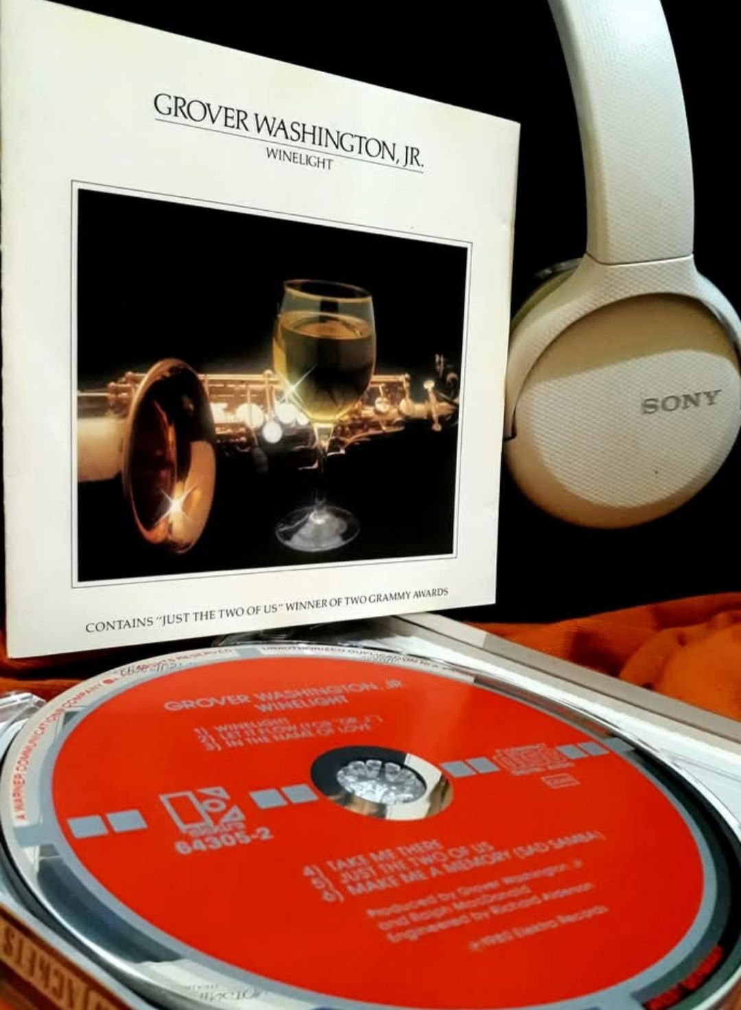 Grover Washington Jr.'s Winelight: Smooth Radiance in Motion