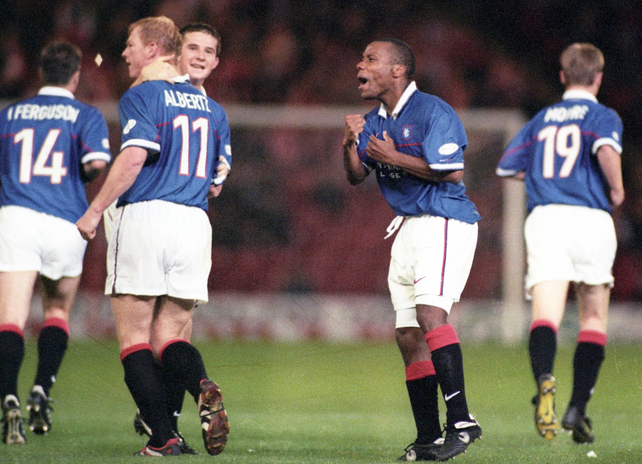 Rod Wallace celebrates at Pittodrie... - The Rangers Review | Facebook