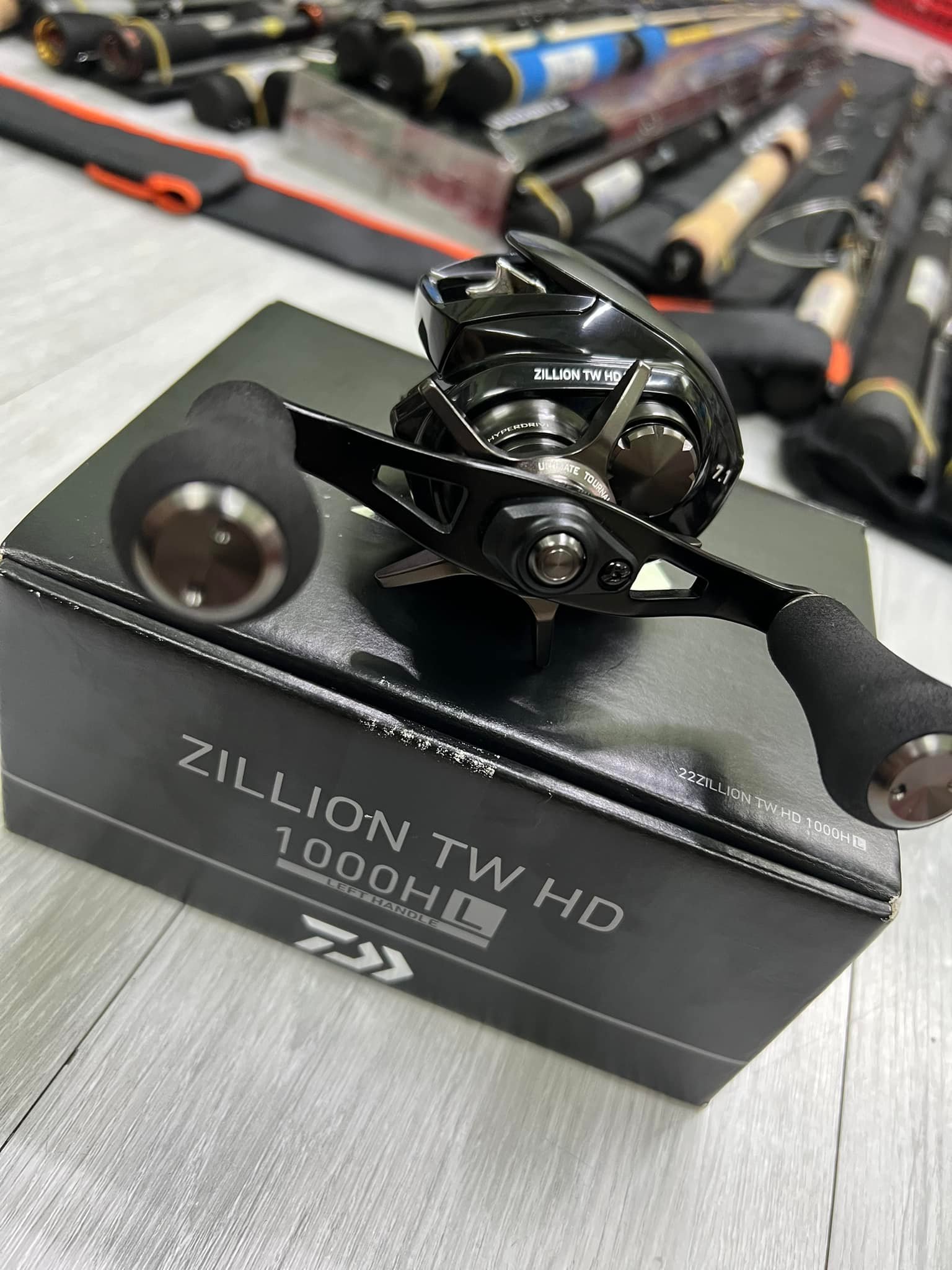 TeamDaiwa Zillion 100 7.3 Limited 10.490.000đ
