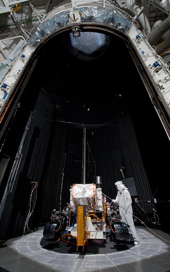 Interstellar - This image shows preparation for March 2011 testing of ...