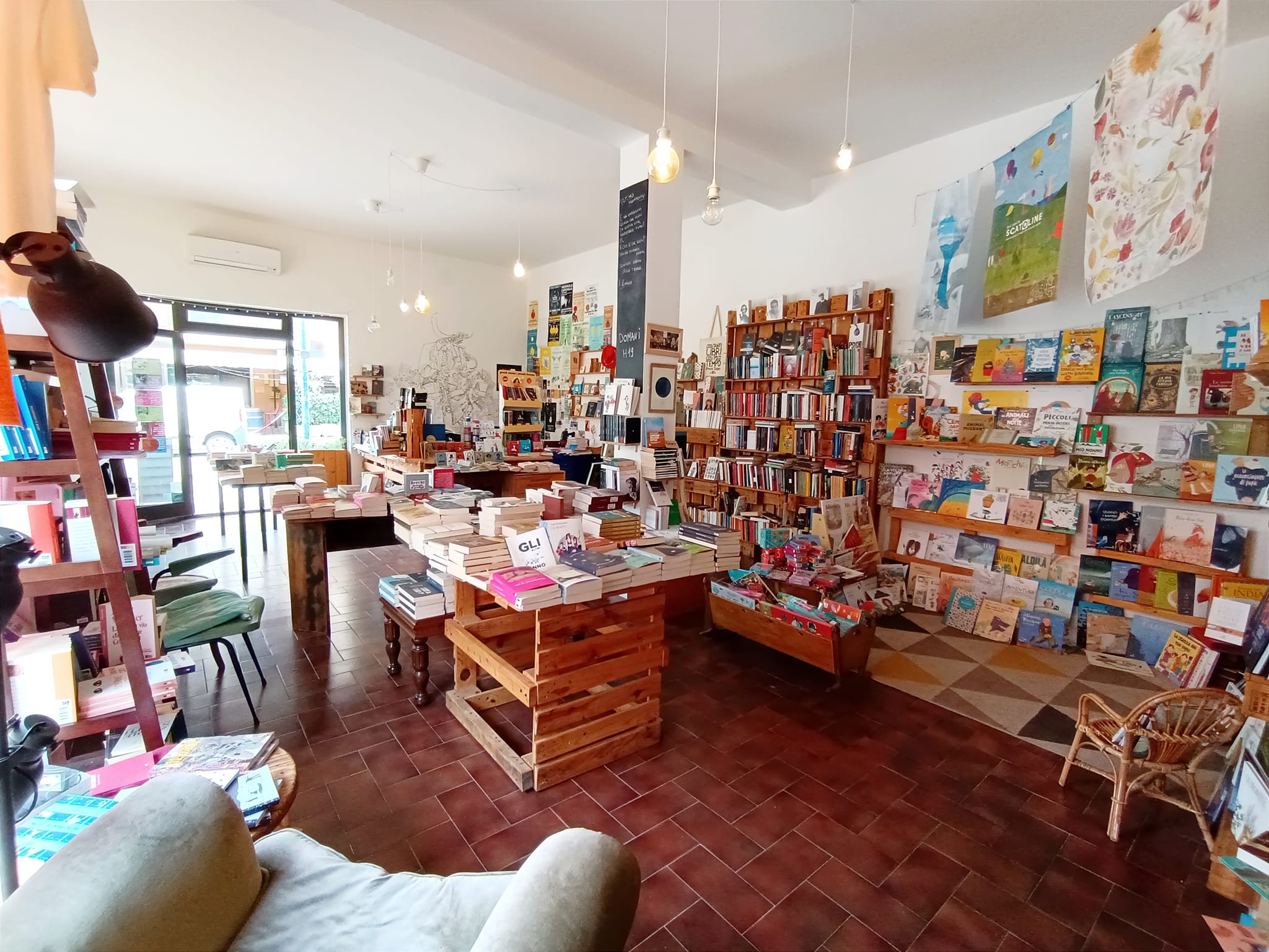 Biblioteca Comunale Gaetano Pieraccini - Poggibonsi - # ...