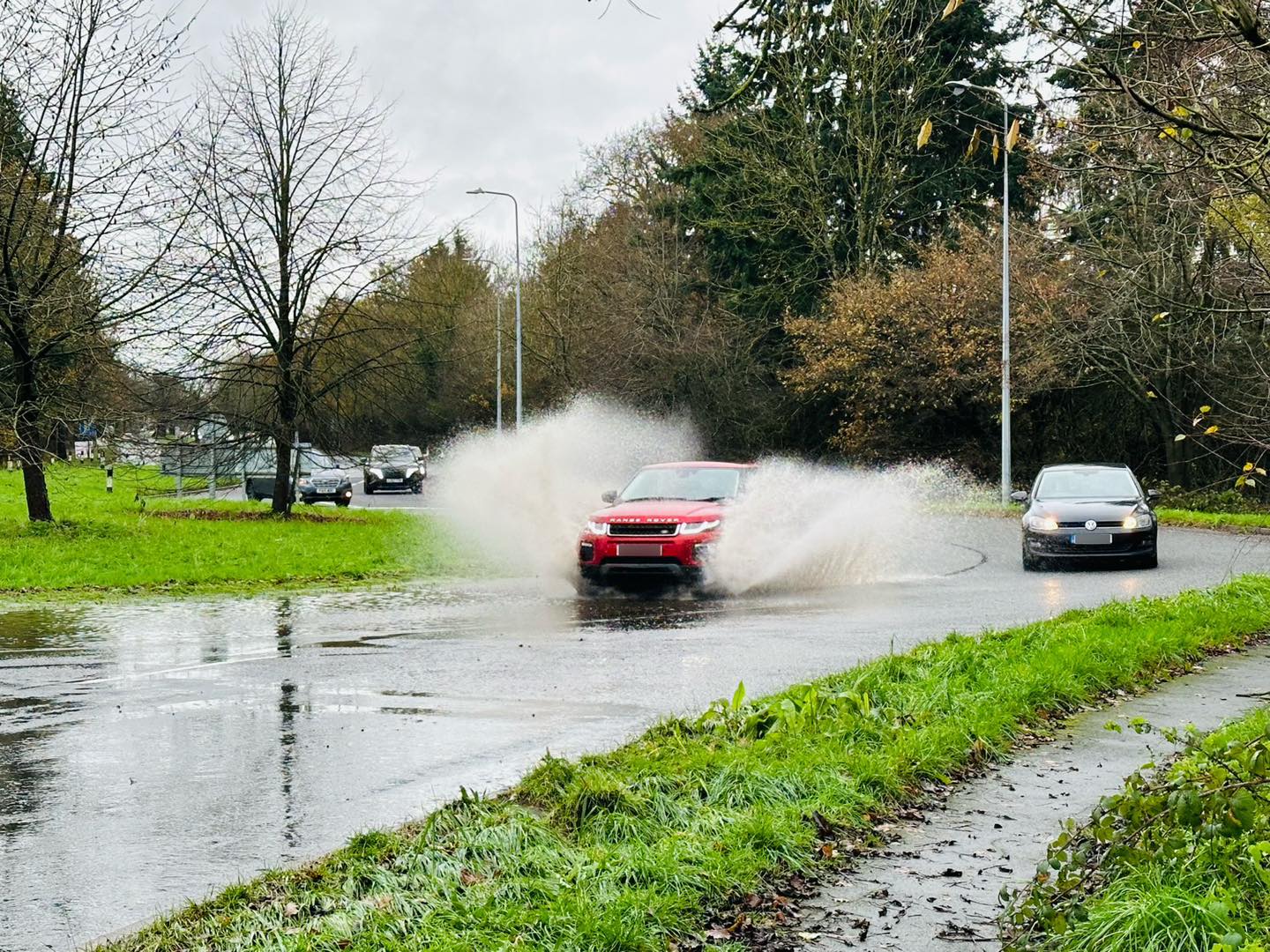 Traffic - ⚠️ Surface water flooding on the A456 Hagley Causeway ...