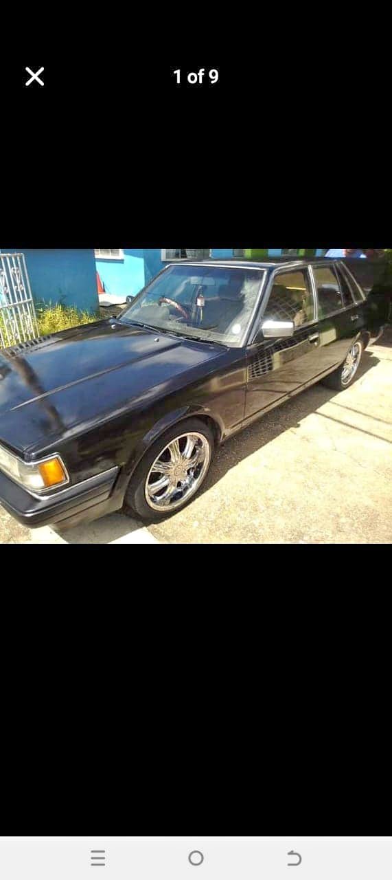 RX70 Toyota Cressida for sale,comes with extra parts