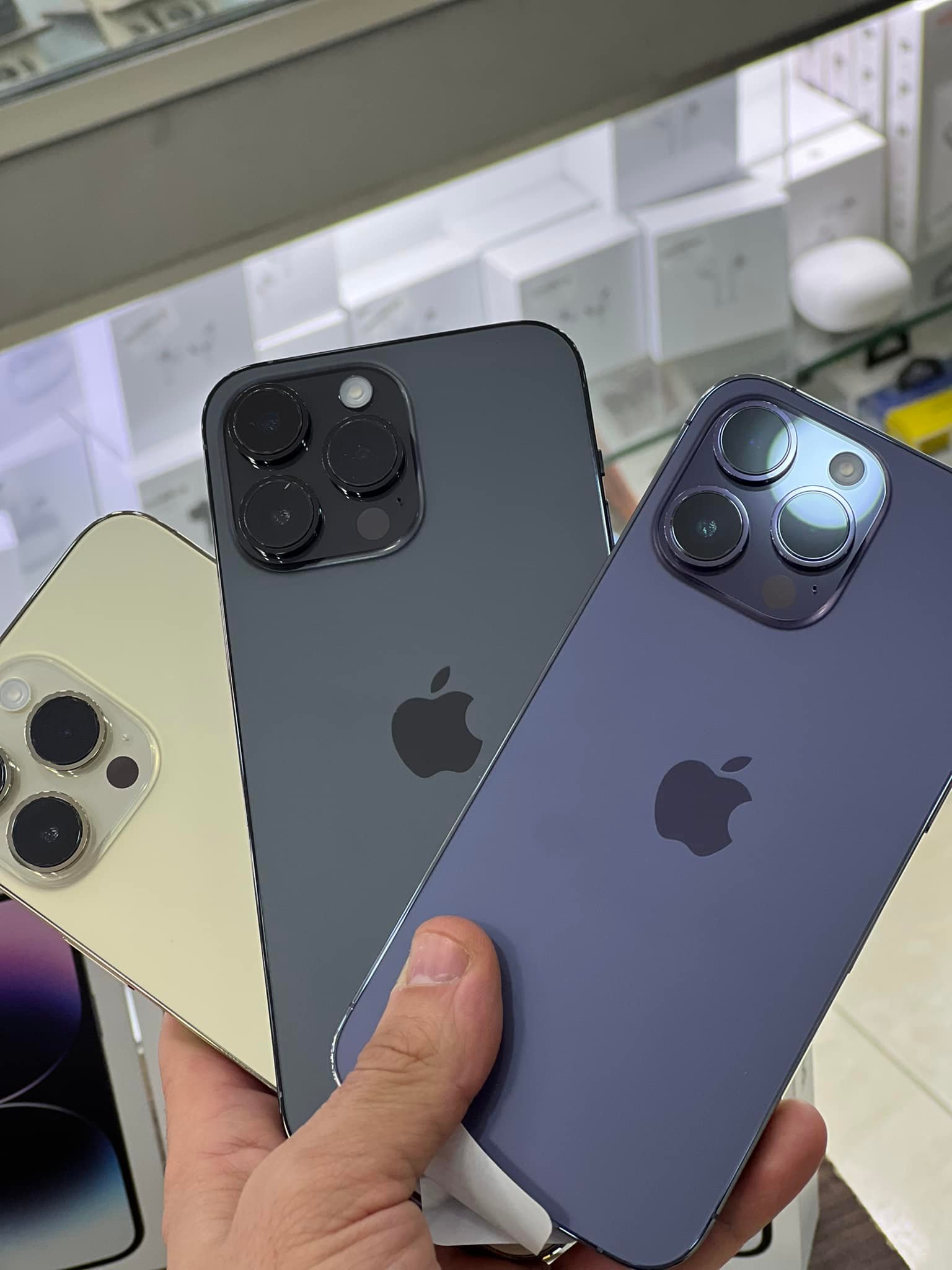 iphone14promax256g..sim2..6850دينار #iphone14pro256g,,,sim2 