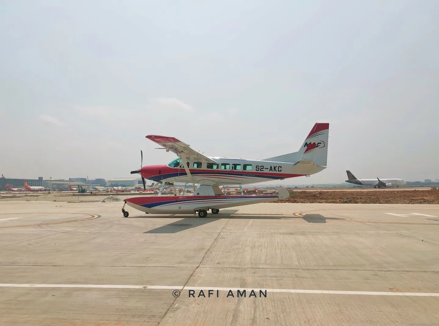 Aircraft Gallery - Mission Aviation Fellowship (MAF) | Cessna 208 ...