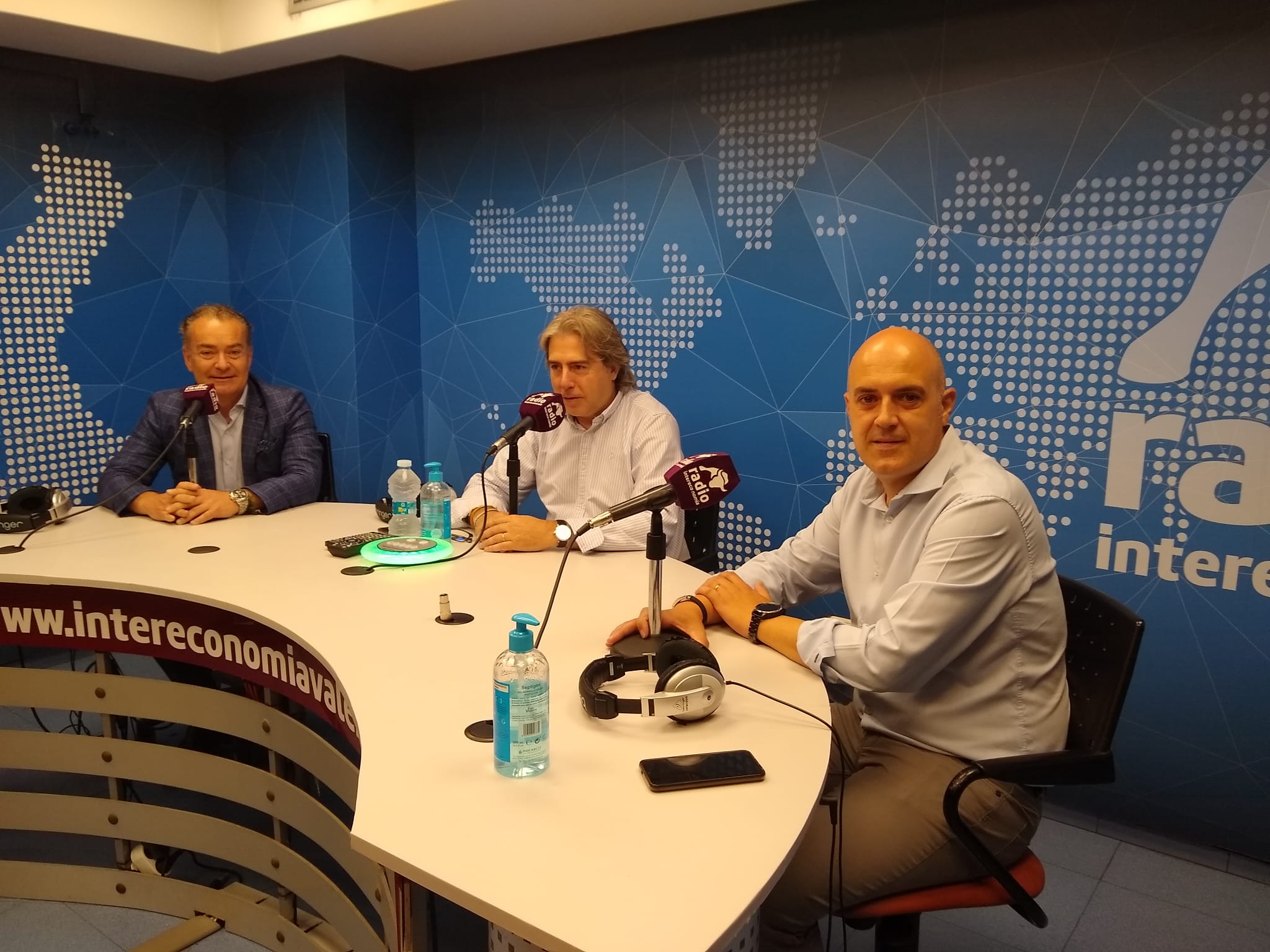El Intercafé - 📻 Nuevo #PODCAST para Radio Intereconomía...