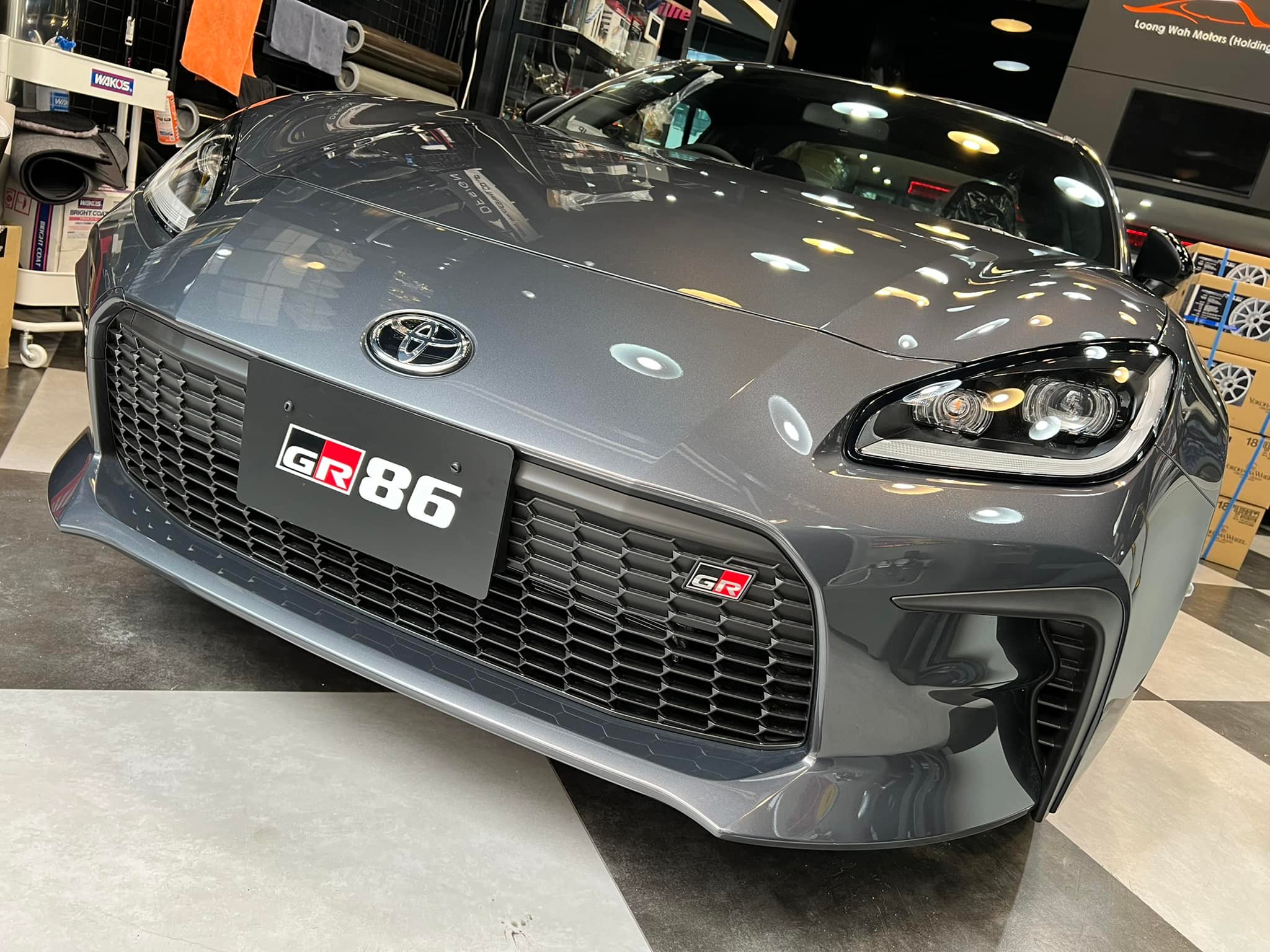 Loong - 🤩🤩🤩灰色GR86都真係幾靚🤩🤩🤩 TOYOTA GR86 RC 🤩🤩灰色🔘返到Showroom 啦🤩🤩🤩靚呀喂 ...
