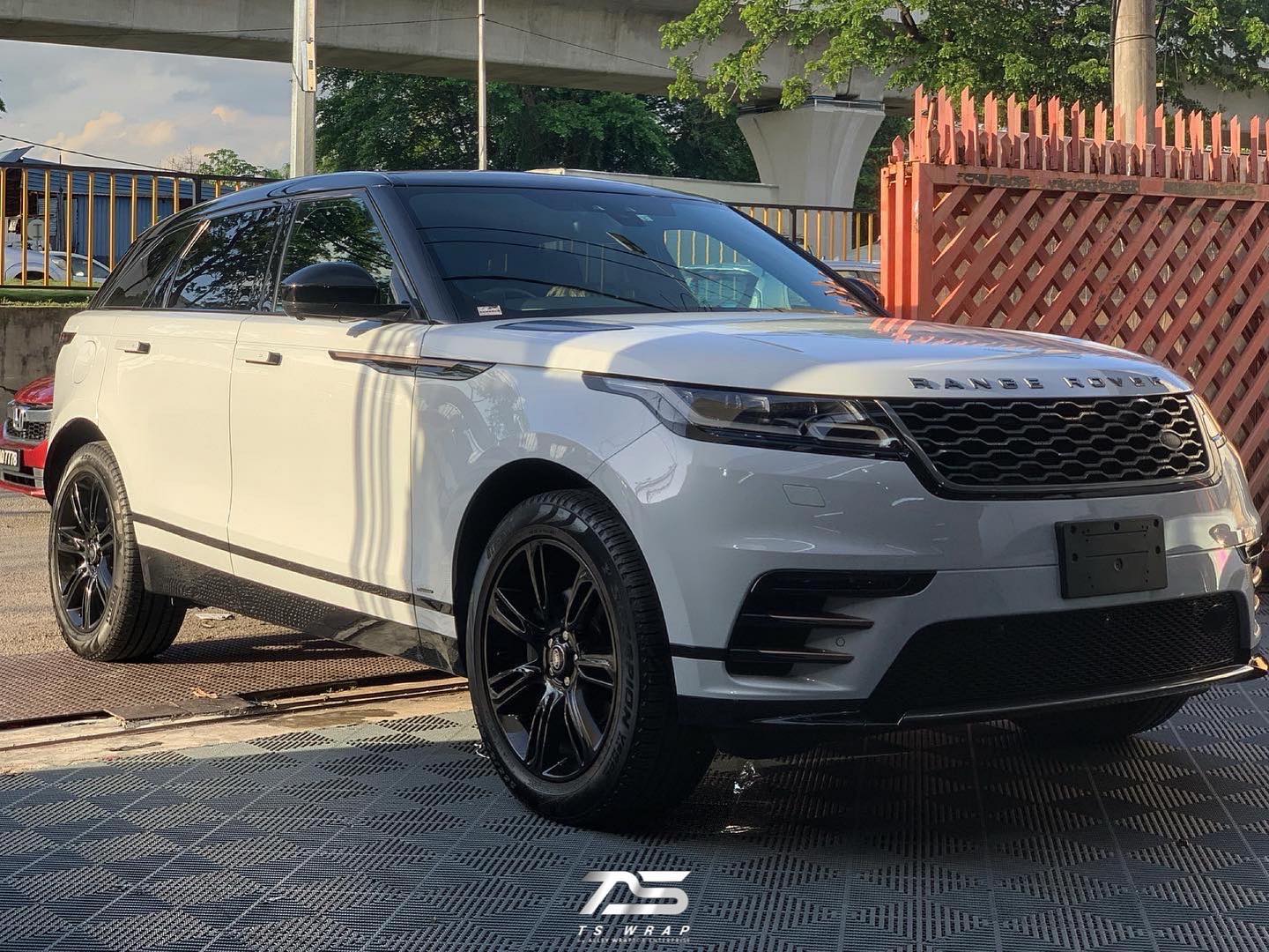 range rover velar half... - TS WRAP by Alley Wraptor Sdn Bhd