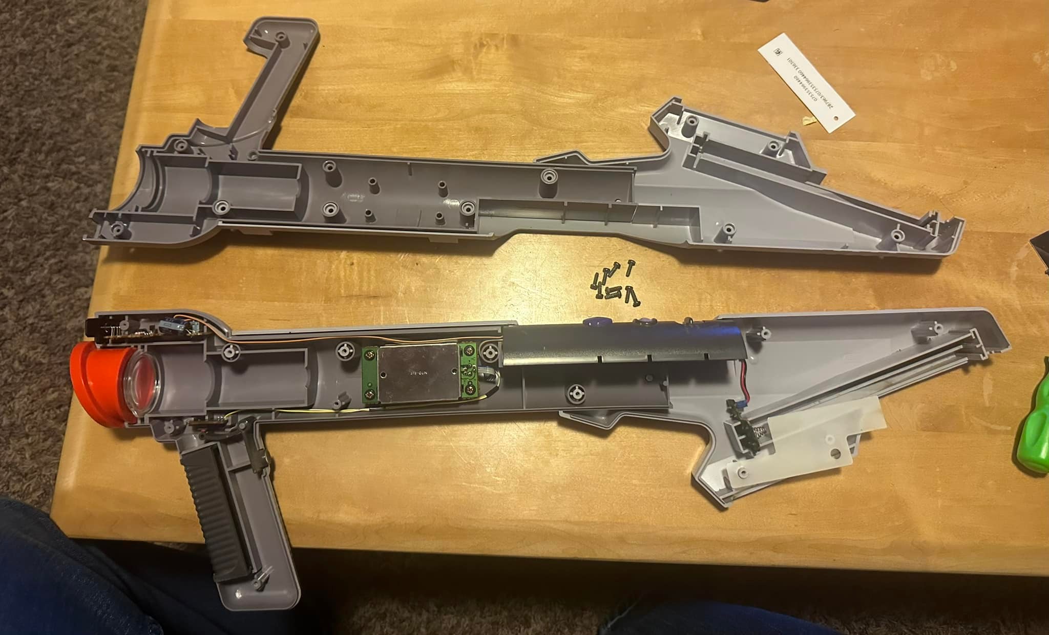 What's inside a SNES Superscope?