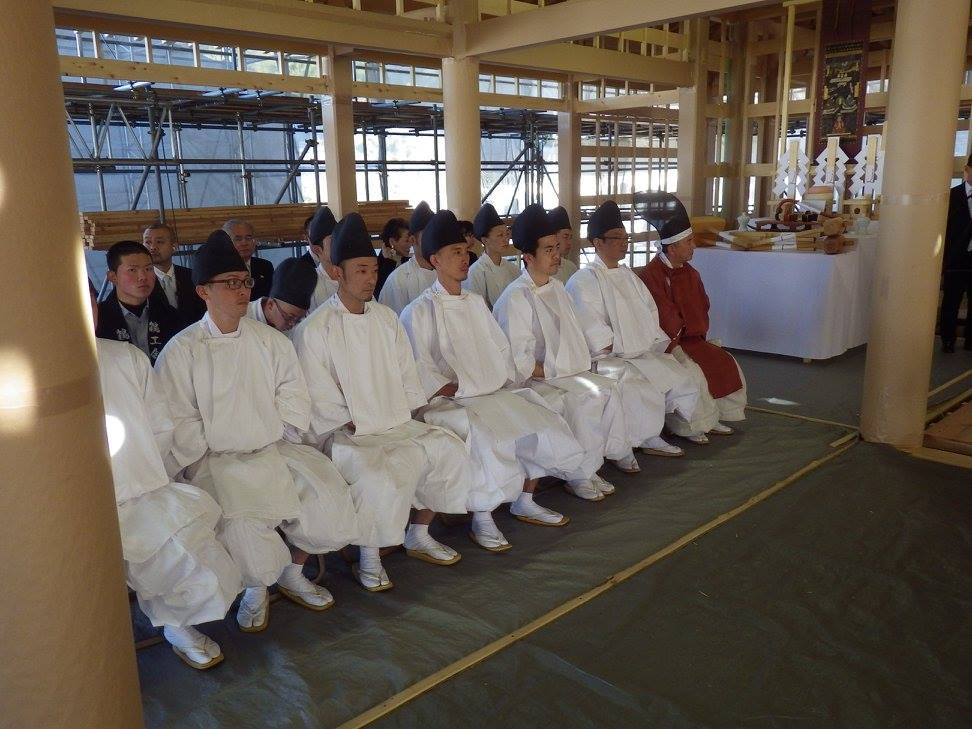 株式会社 鵤工舎 - 昨日、神奈川県座間市の曹洞宗寺院 龍源院本堂の上棟式が挙行されました。寒さ厳しき折でしたが晴天に... | Facebook