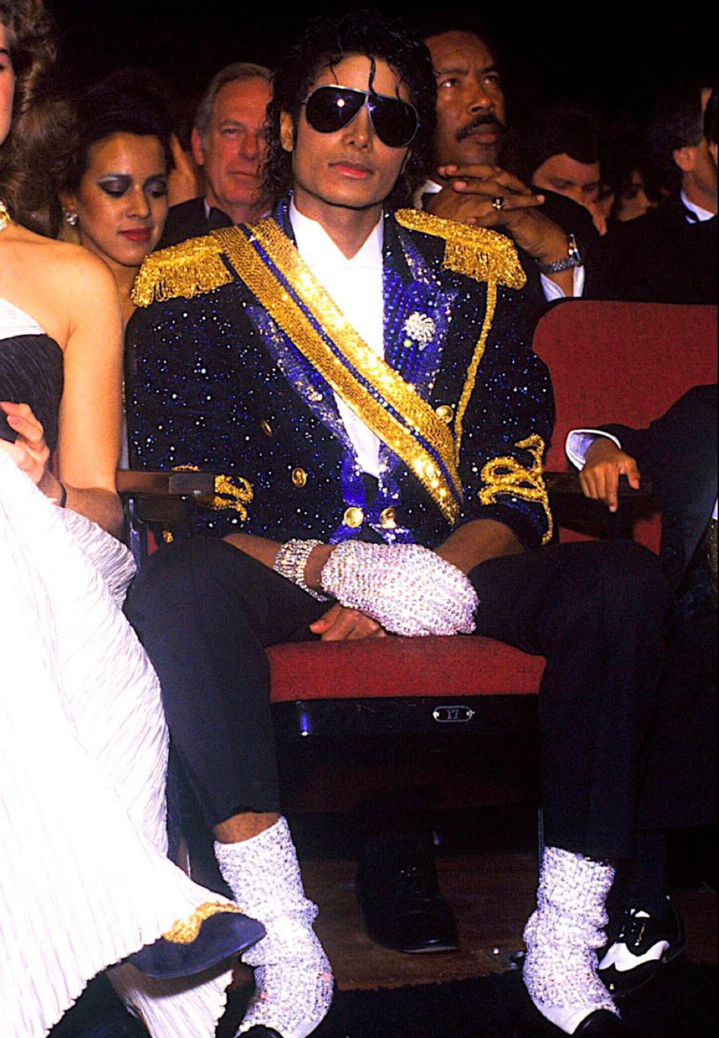 Michael Jackson really dressed like this to the Grammy's 🥶 He was