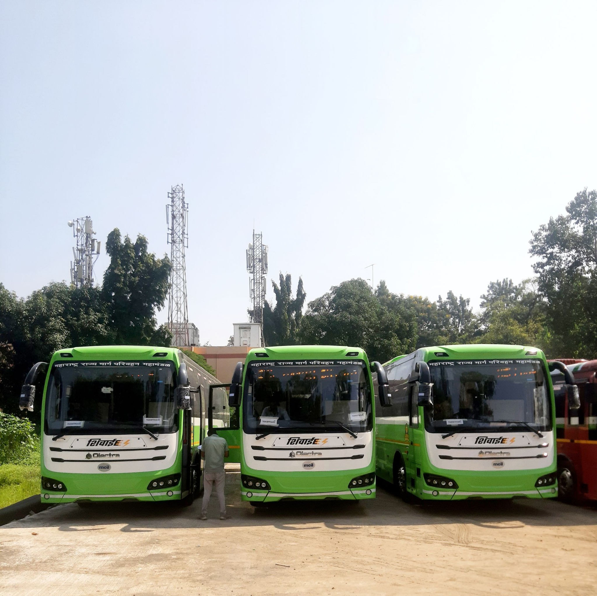 🟩MSRTC BRAND NEW ELECTRIC BUS🟩... - Transports Wheels