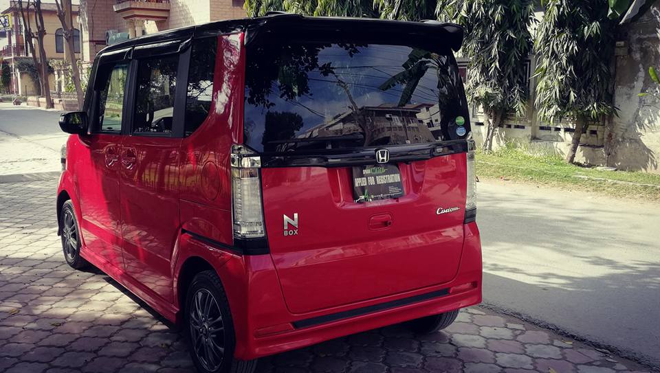 Honda N-box Custom Year - 2021 Km driven - 67700 km Shaken - 2028