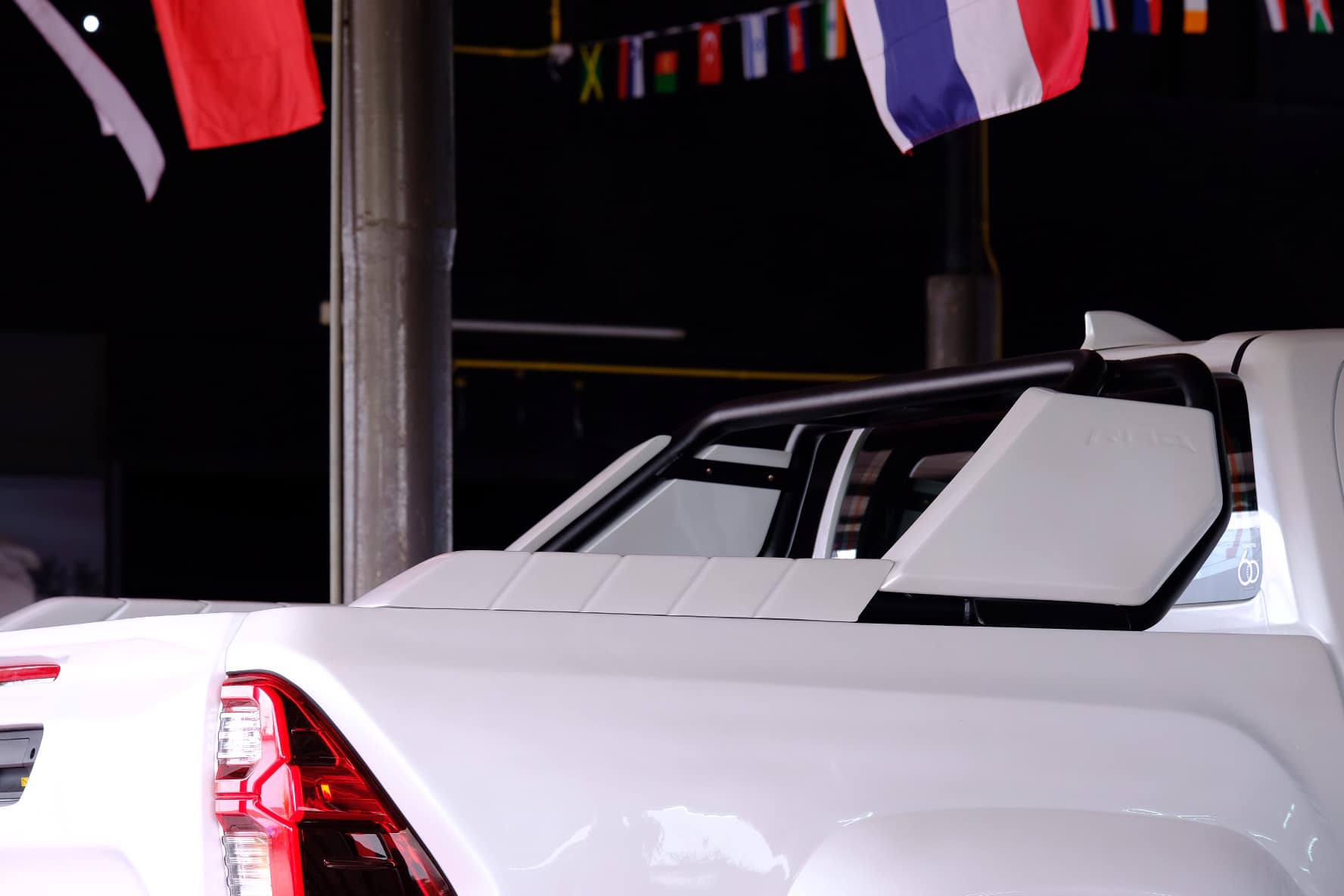 Rad Pathfinder - บั้นท้าย แรด !! Hilux wide body kit...