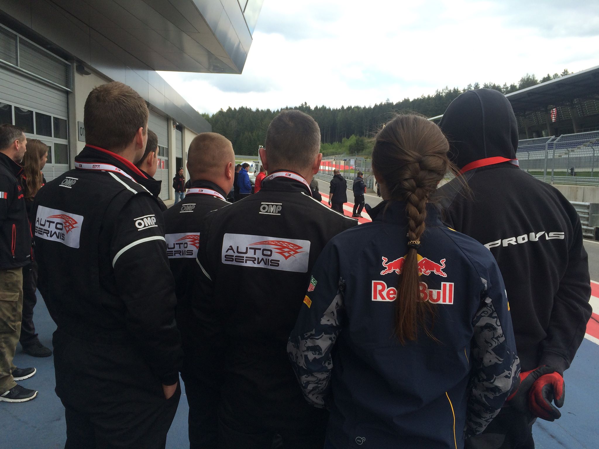 J A P racing service team