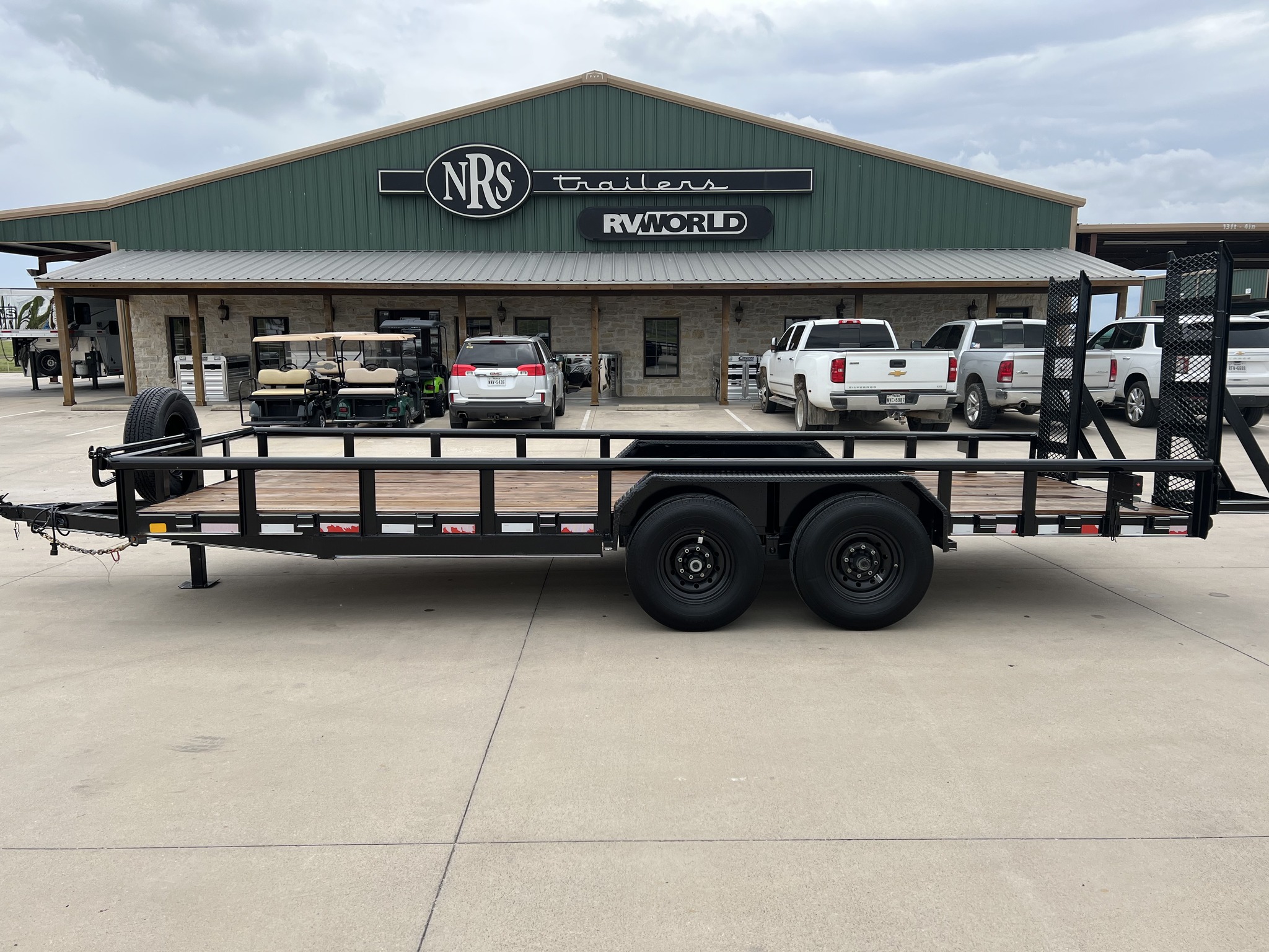 This utility trailer is perfect... - National Trailer Source | Facebook