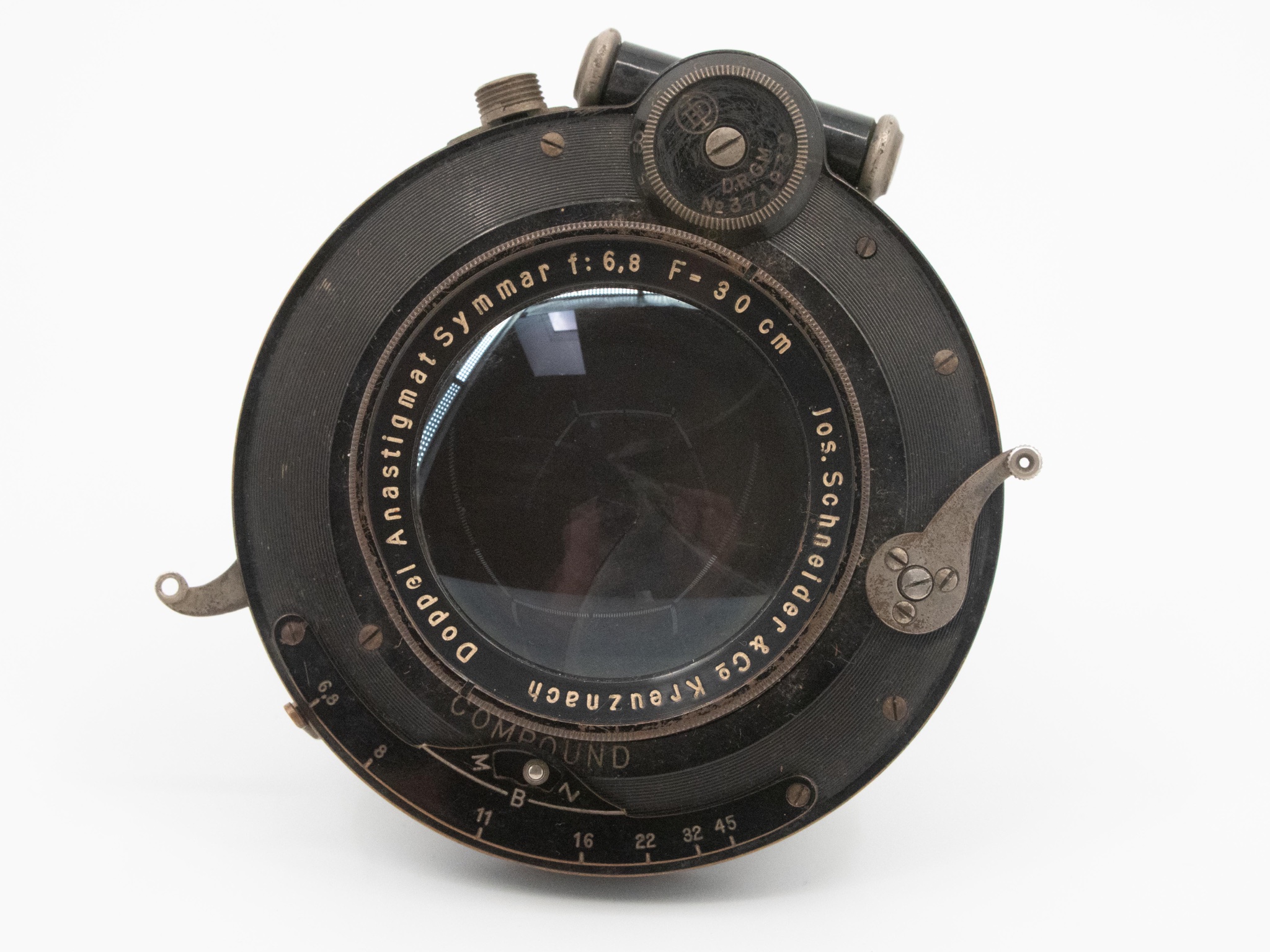 Schneider Angulon f6.8 165mm on Compur #2 shutter, wide angle