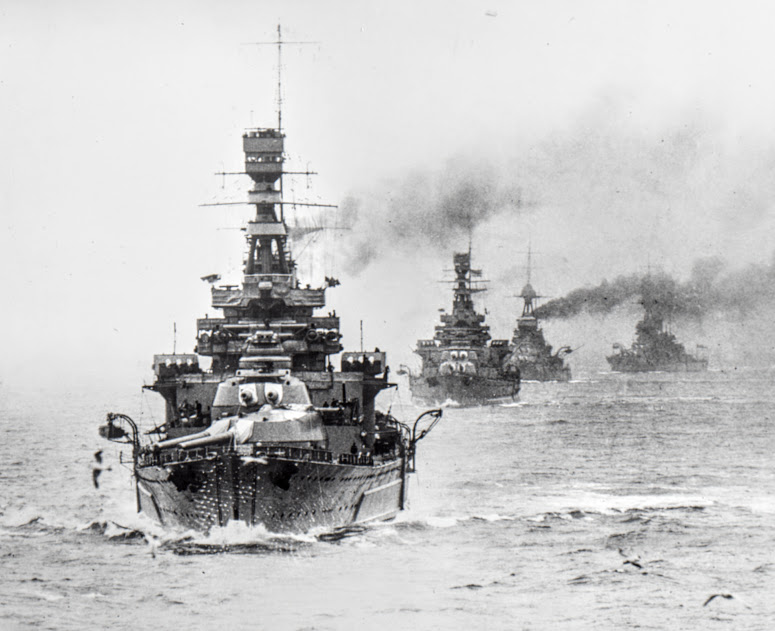 MilitaryPhotoDepot - HMS Repulse (British Battlecruiser, 1916-1941 ...