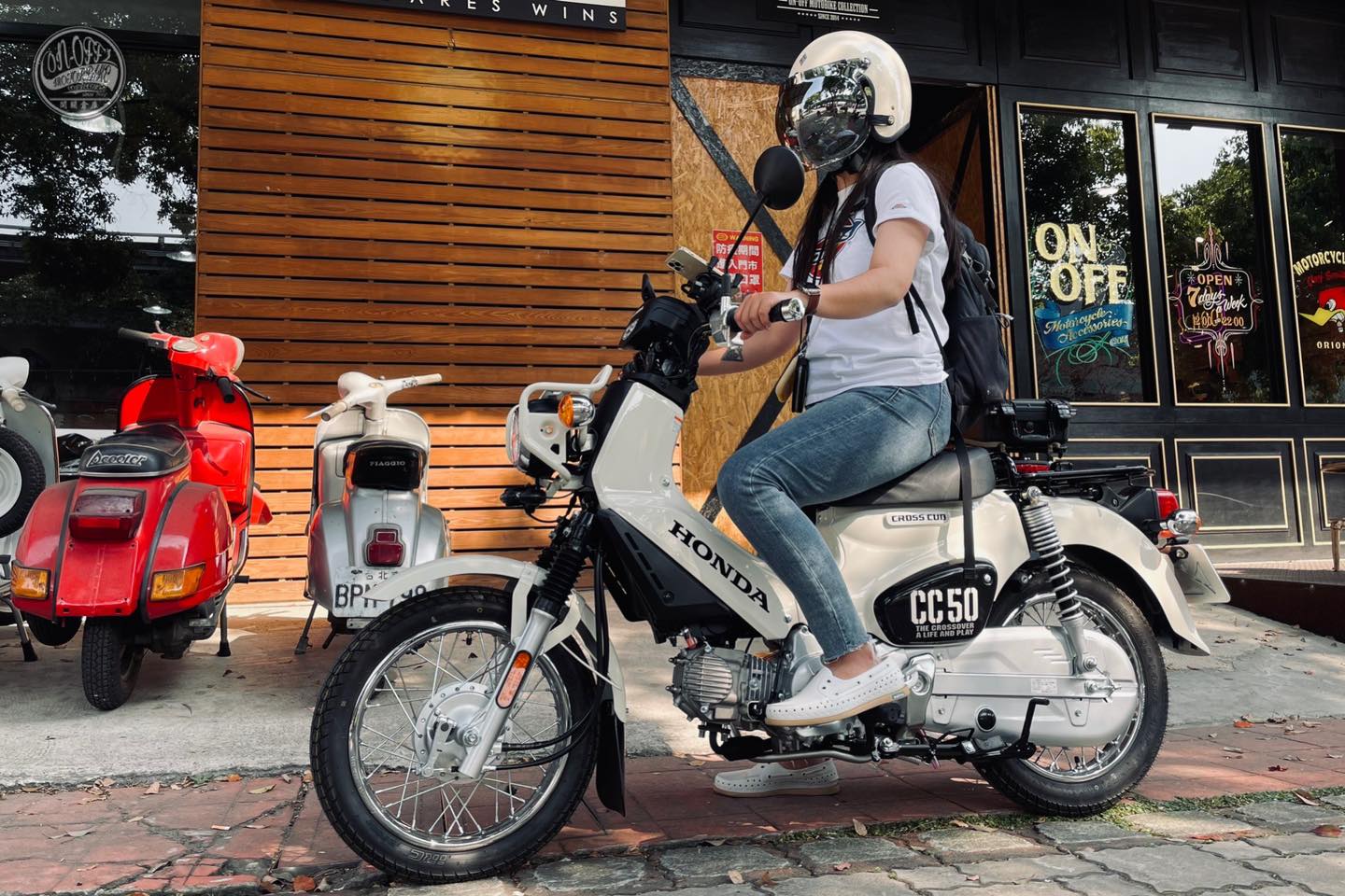 歡迎Honda CC50 美女騎士👏🏻 - 開關倉庫 On-Off Motobike Collection | Facebook