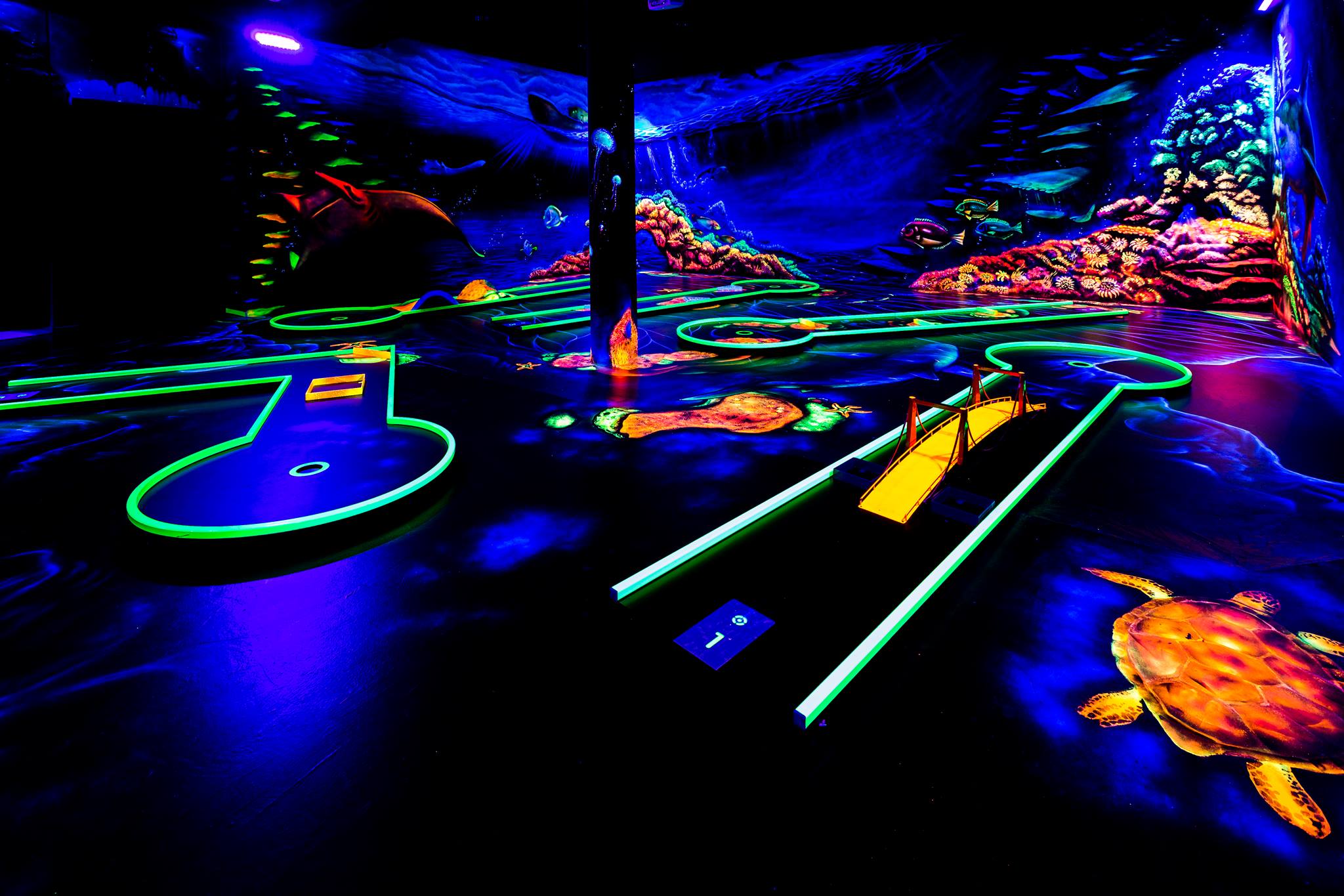 Simigolf 3D... - Simigolf 3D Schwarzlicht Minigolf Asperg