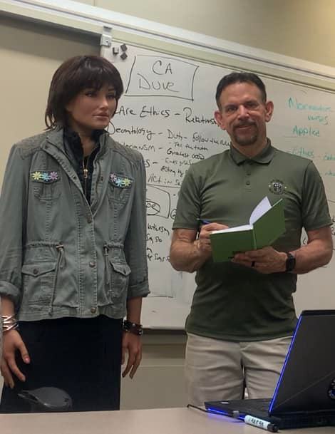 Professor Maria Bot- World's First AI Android Teaching Assistant