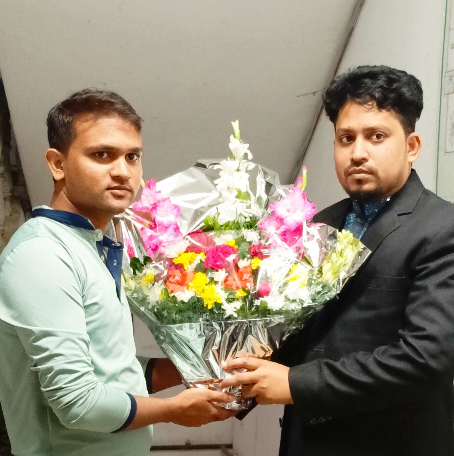 পরিবারের ছোট ছেলে