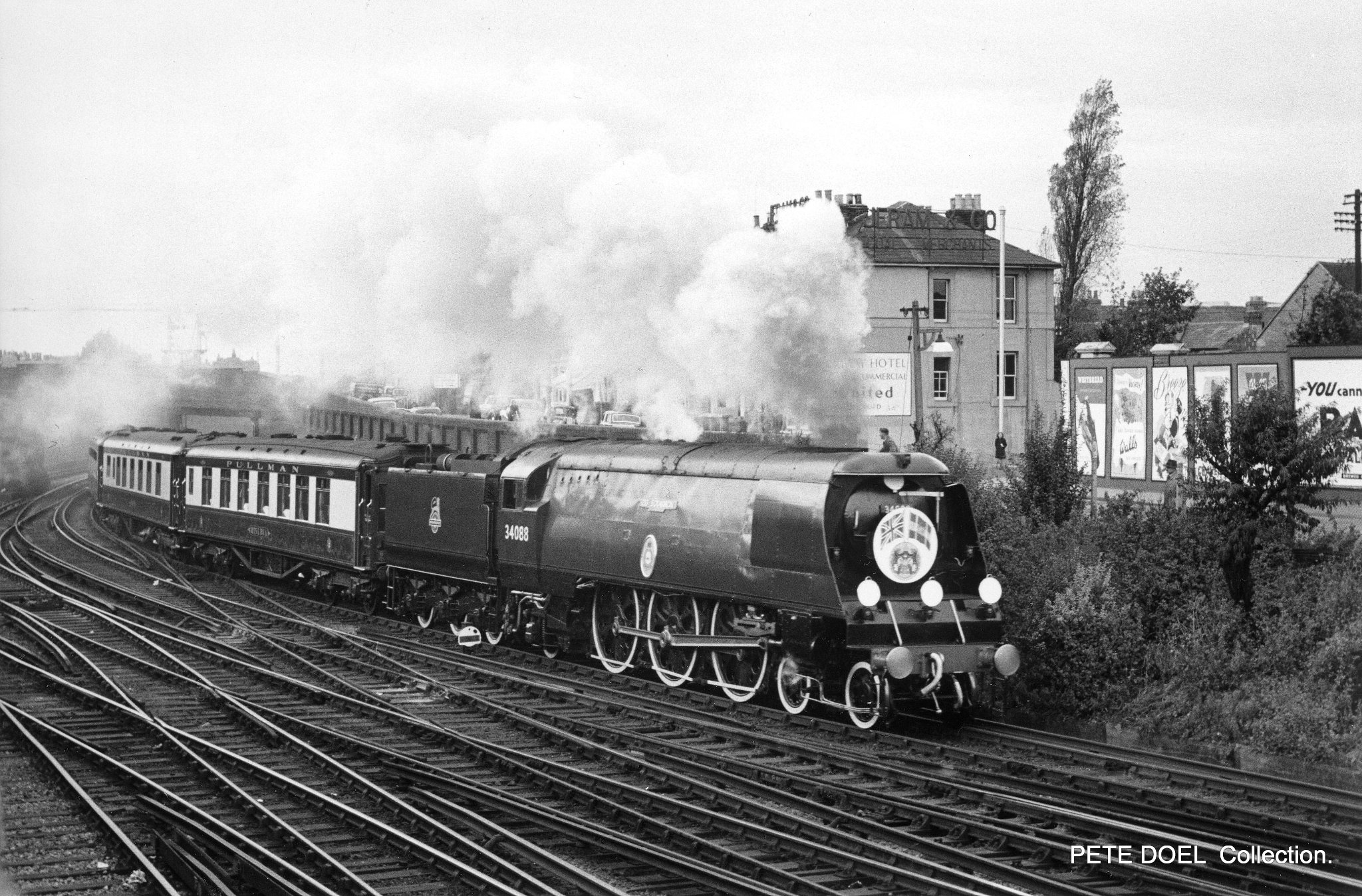 Rail Thing - REAL Trainspotting (1945-1968) | 34088 hauling the train ...