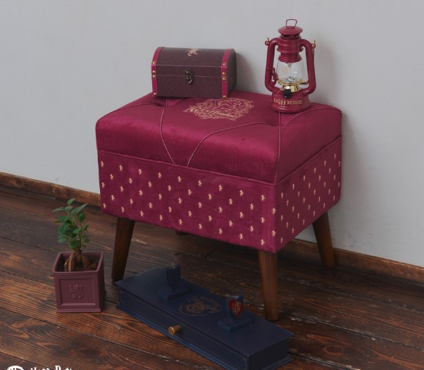 Collaboration items between Harry Potter and interior goods brand