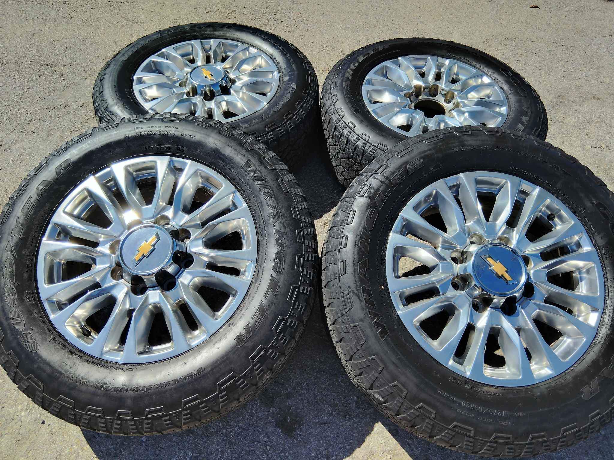 set de rines originales para Chevy 8 virlos con llantas 275/65R20 el ...