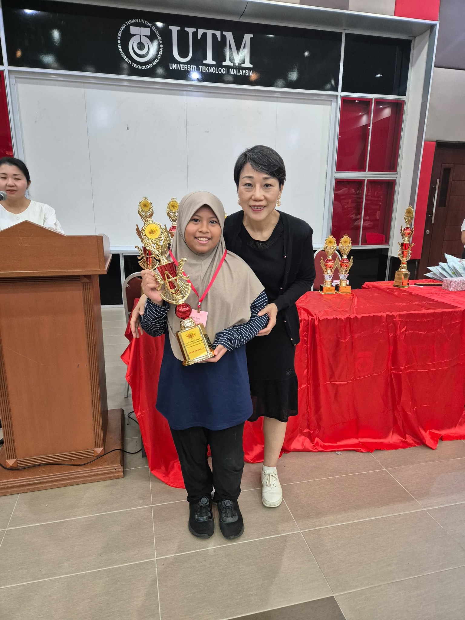 Titian Lestari Math Center 台湾廖丽玲珠心算数学教育机构
