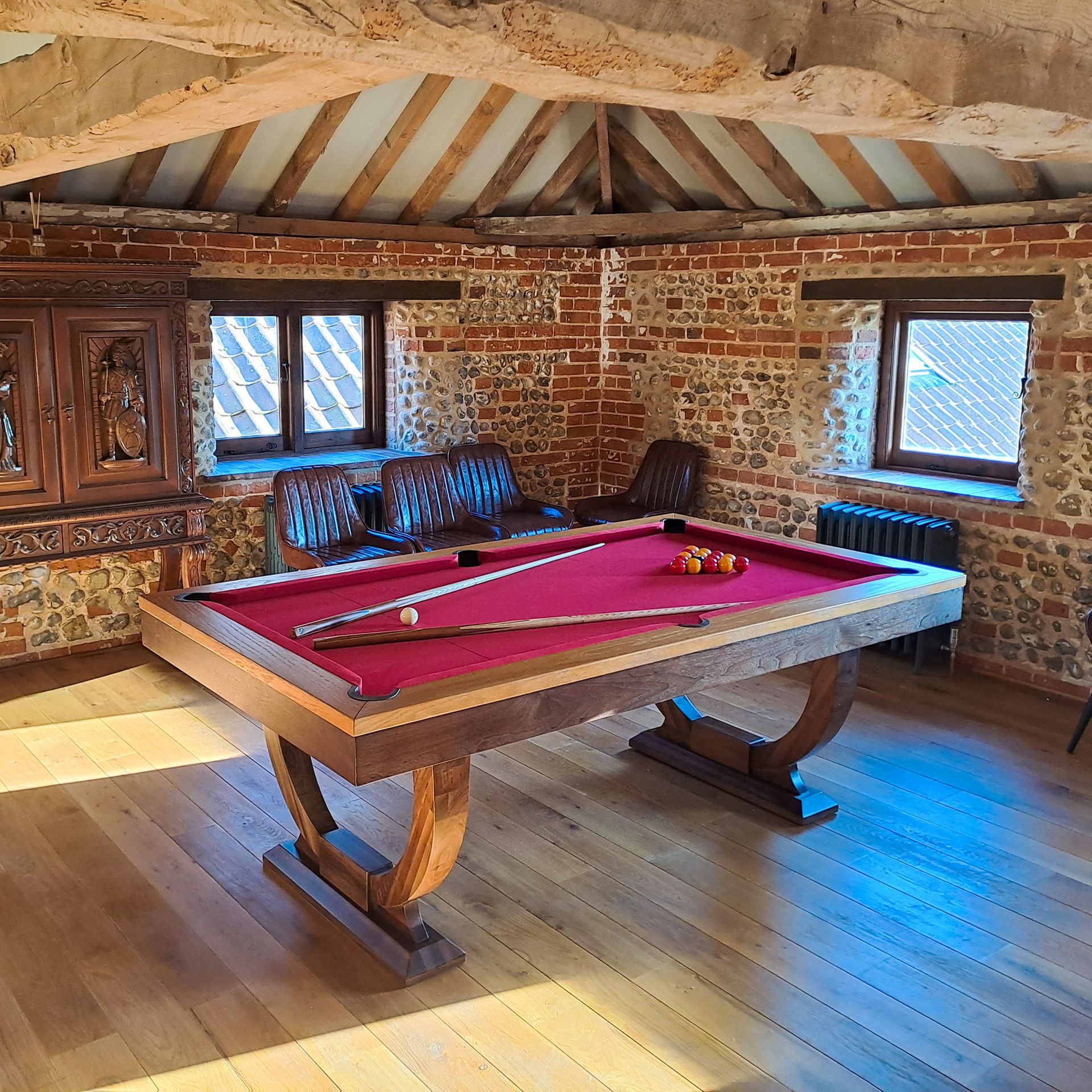The refined Signature Huntsman Pool... - Home Leisure Direct