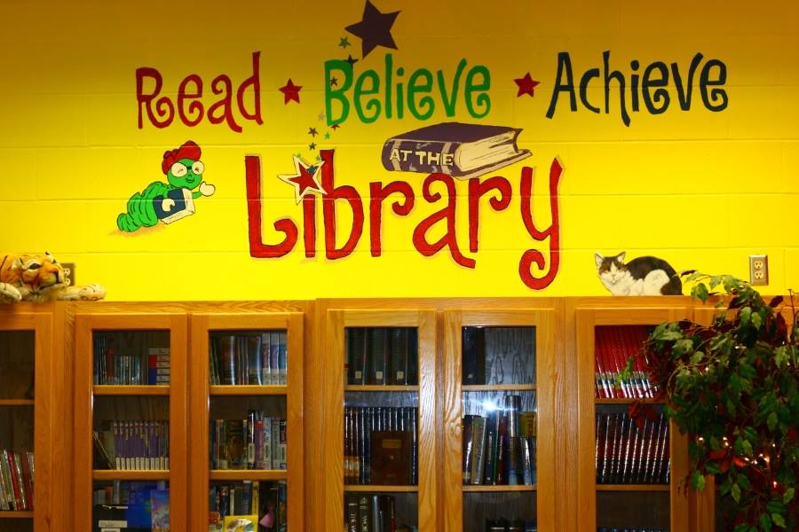 Eastern Greene Elementary Library | Bloomfield IN