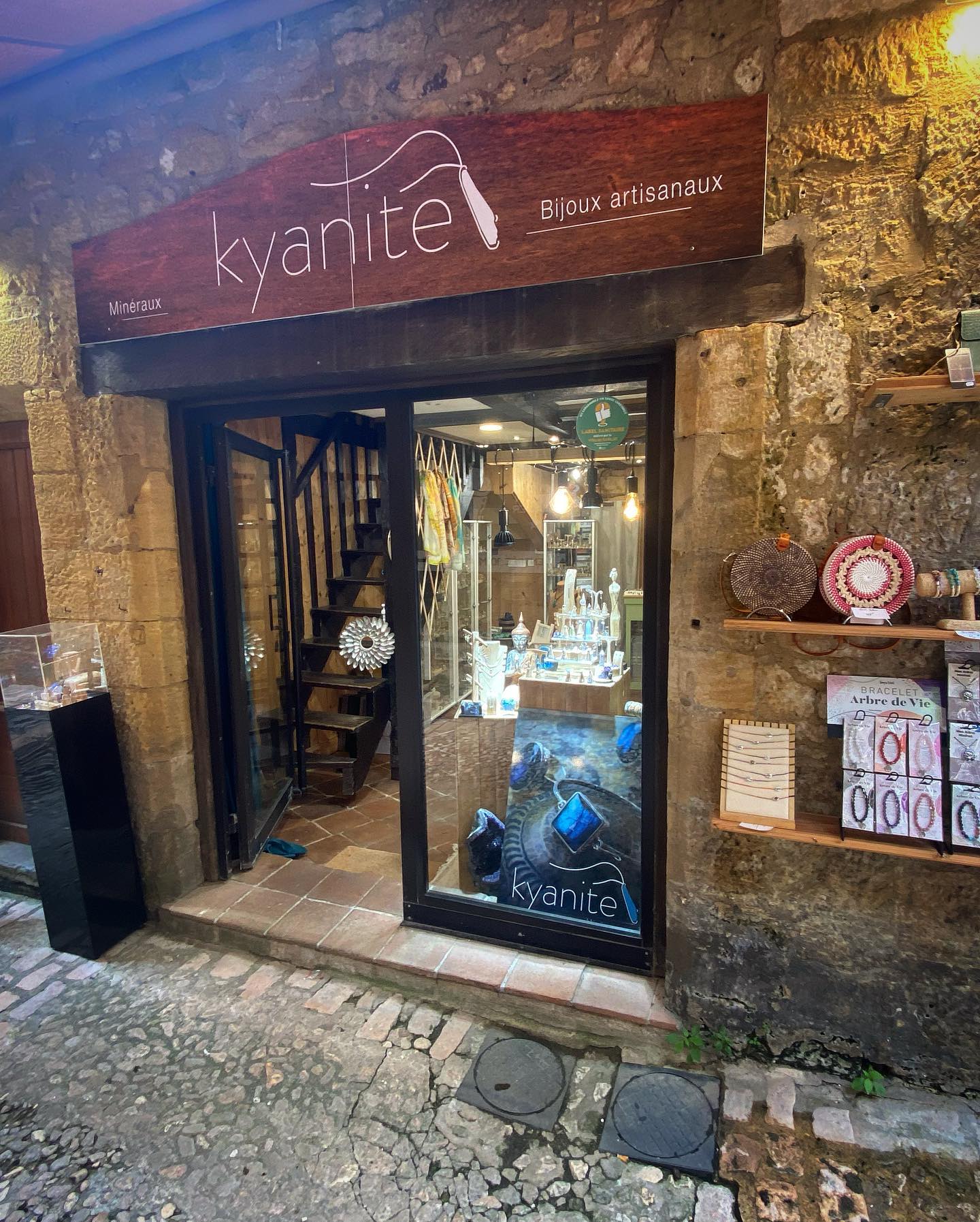 kyanite-bijoux-sarlat-la-can-da