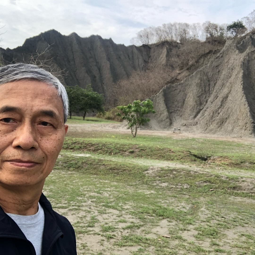 騎車環島趣 | 上次意外在屏東枋寮發現的榕樹下酸辣湯 | Facebook