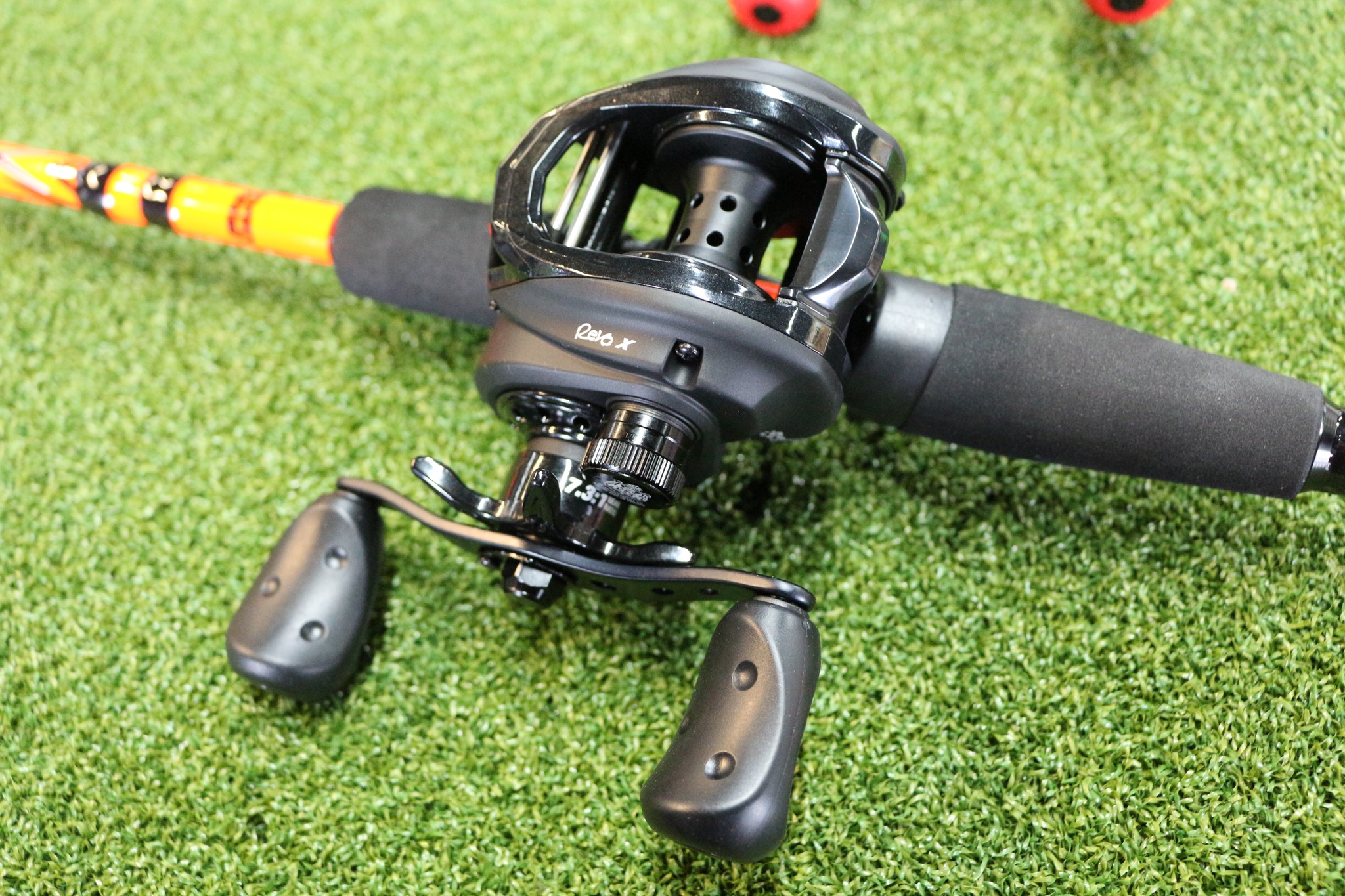AbuGarcia Eradicator Baitfinesse 槍柄旅竿