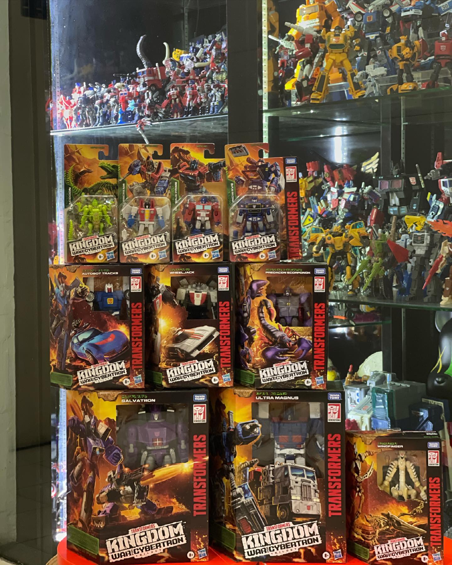 Dear All In stock now Transformers kingdom Wave 3 Deluxe class 
