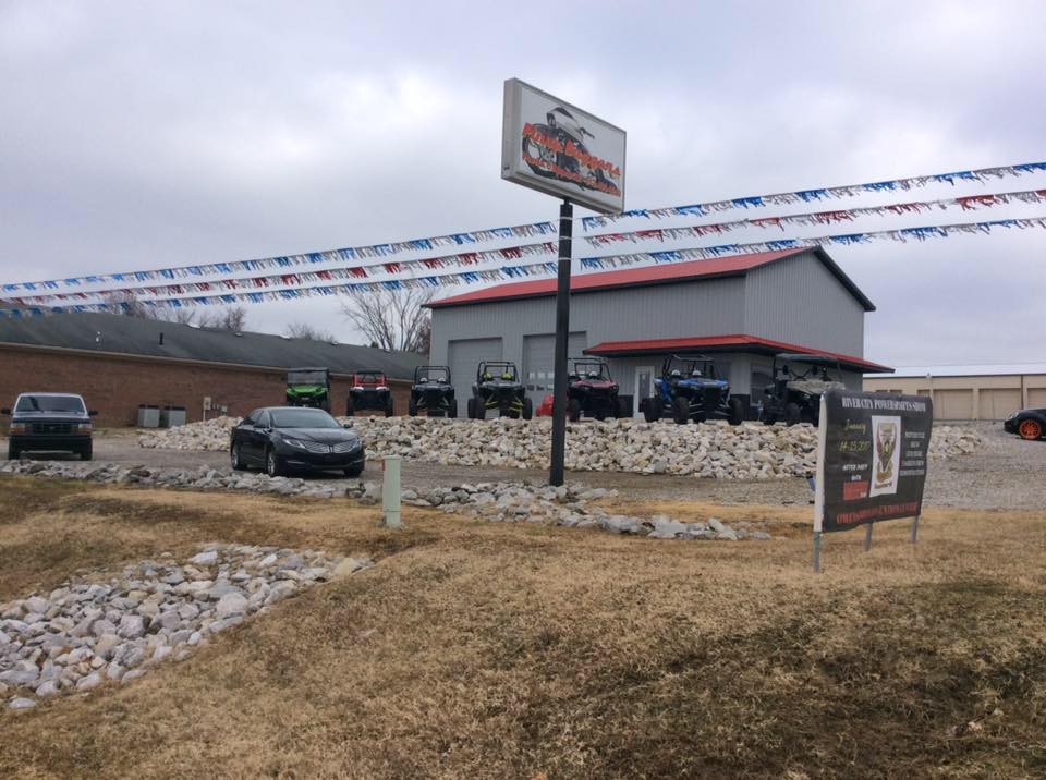 M-R Cars Inc | Newburgh IN