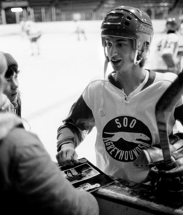 #Yesterday - A young Wayne Gretzky of... - Hockey Unplugged | Facebook