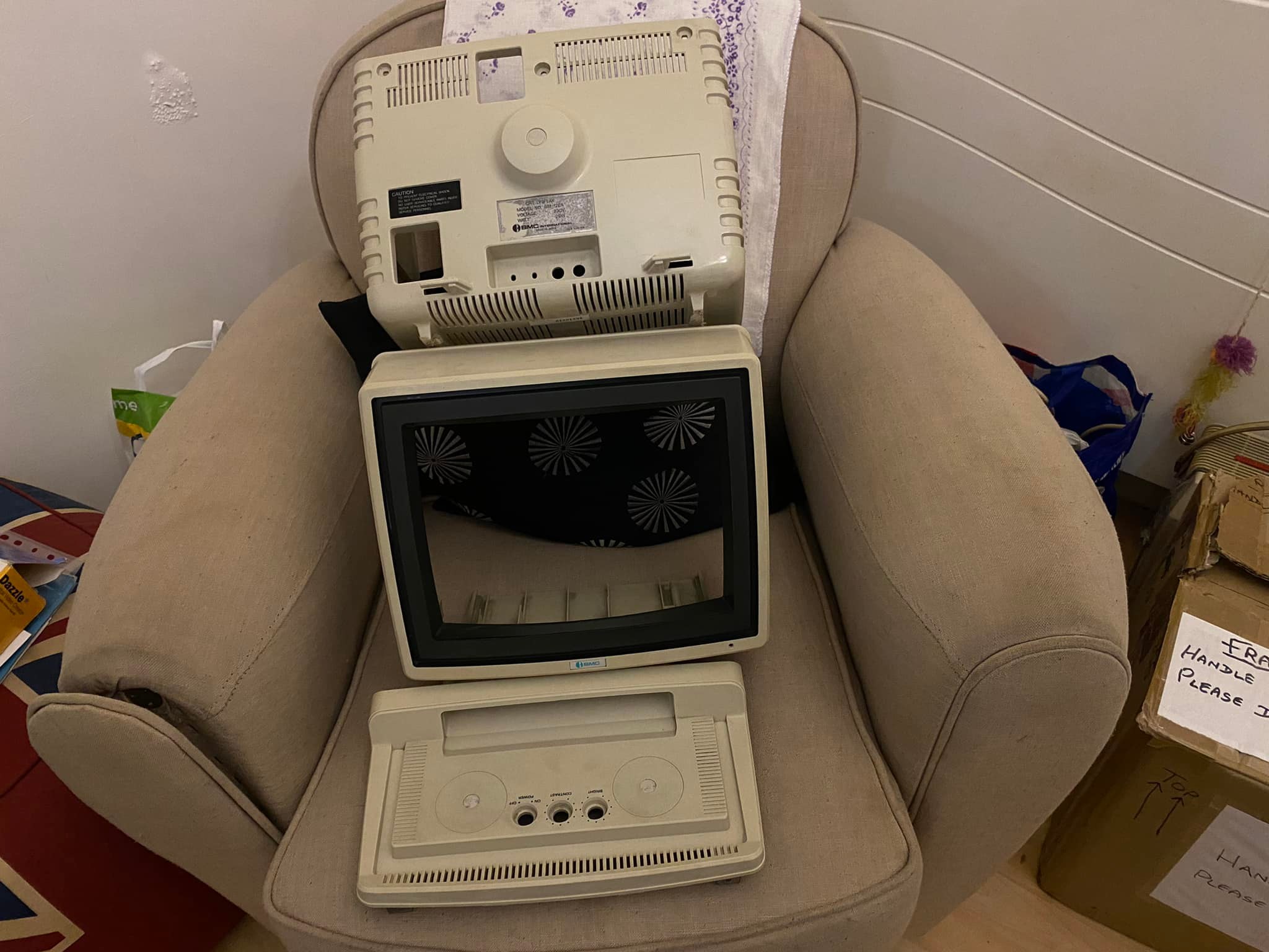 Nanao MS9-29 CRT monitor deep clean and recap