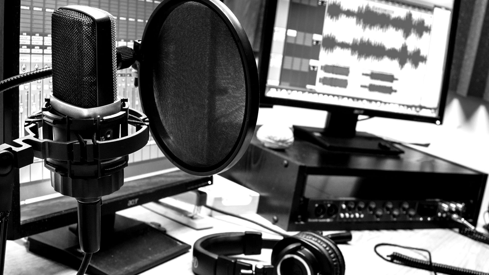 Radio Voice Tracking