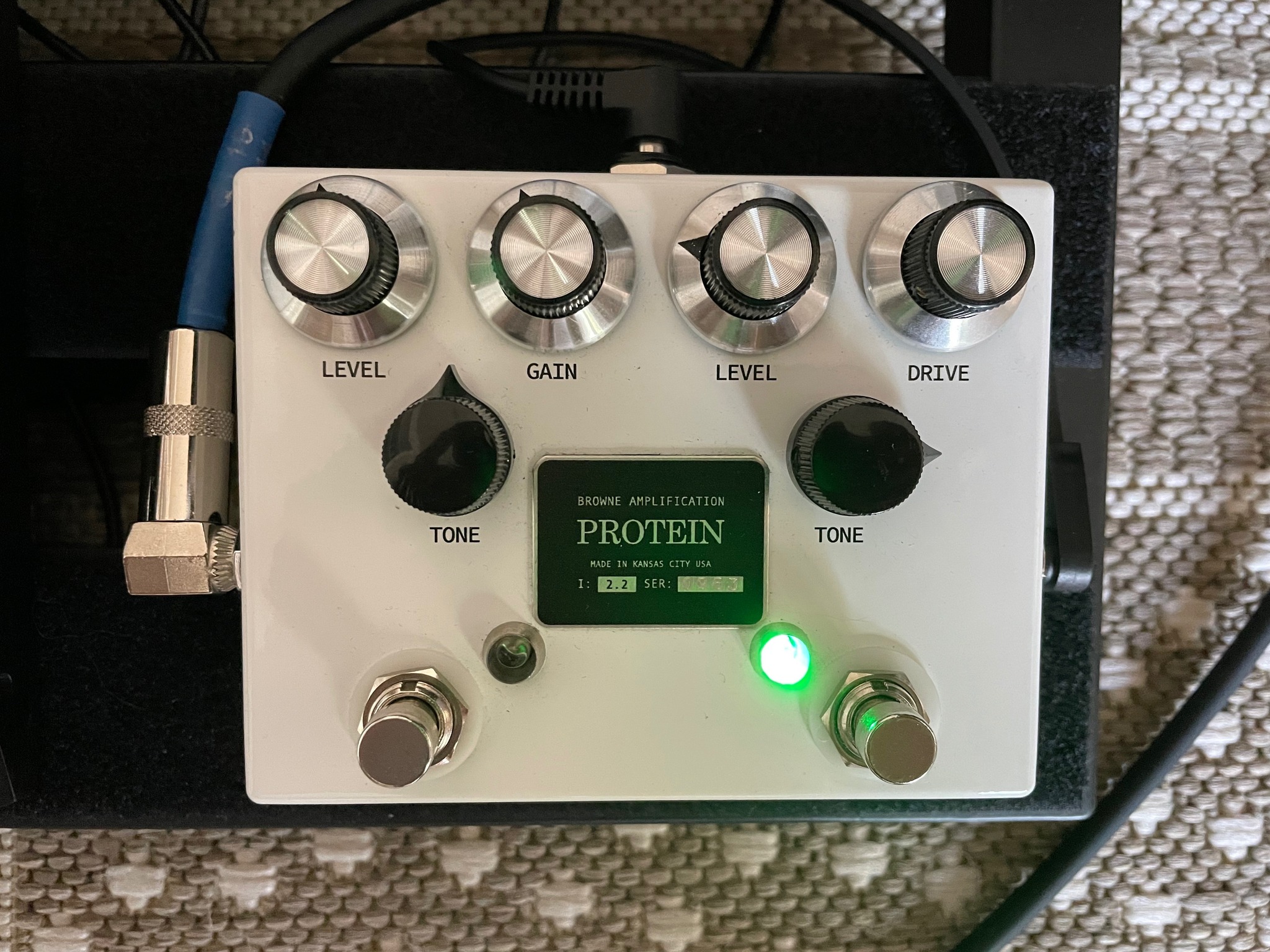 What is the value of a used JHS V1 Moonshine pedal?
