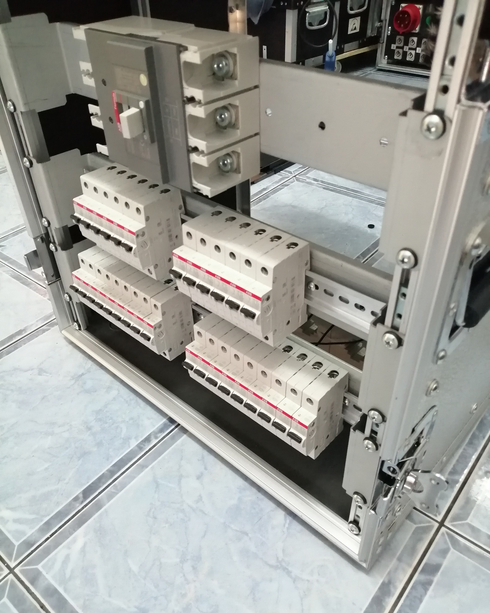 ABB safe-t-cut Schneider FB Mitsubishi siemens