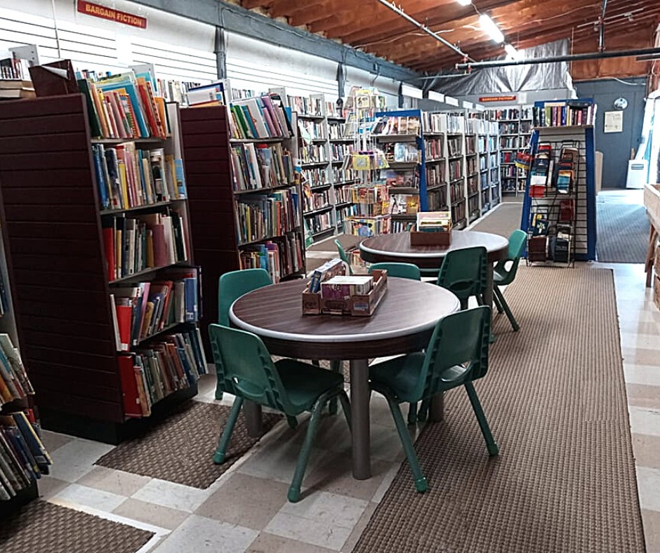 The Dollar Book Shuffle | Laurel DE