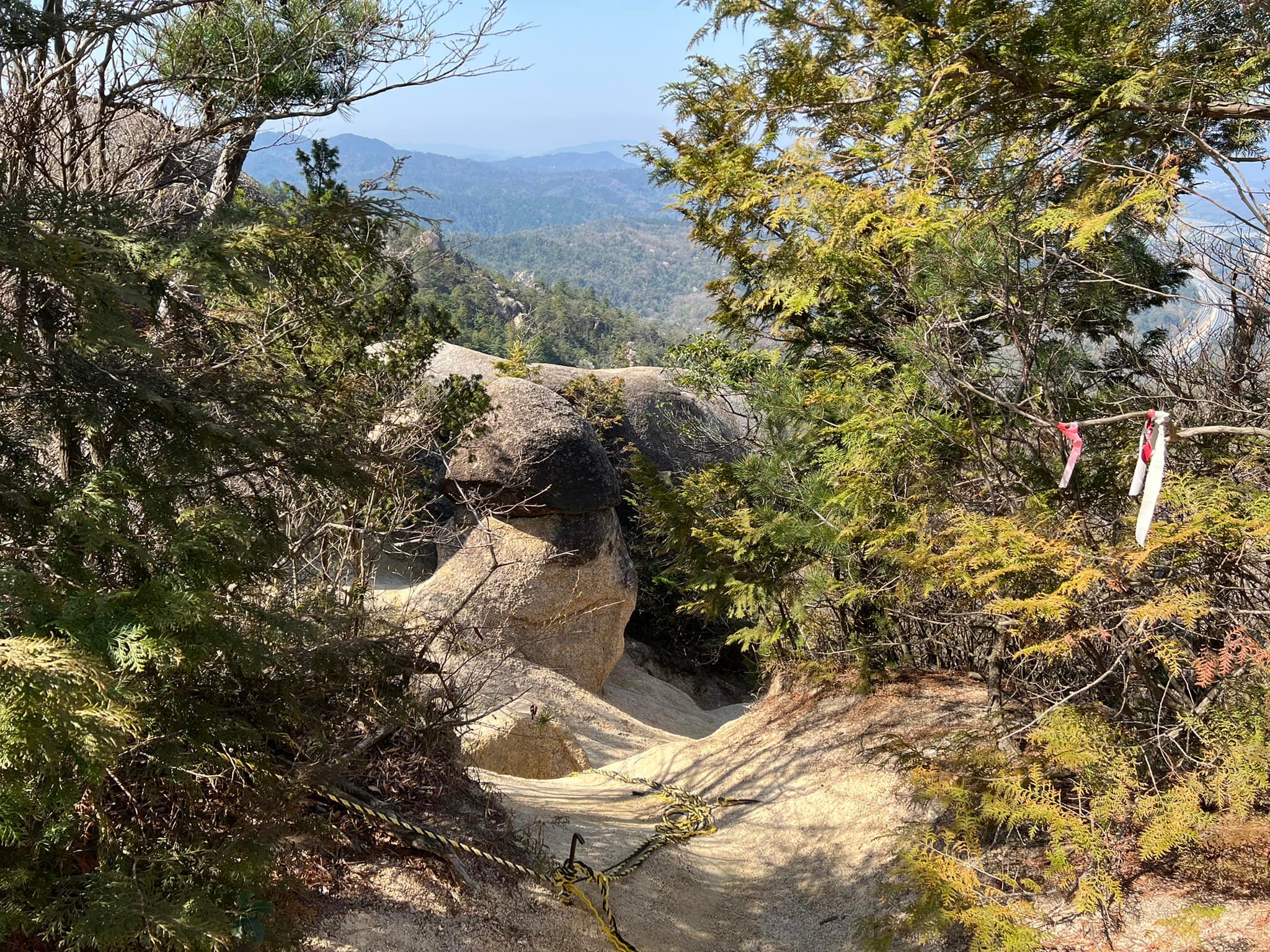 Hiking and rock climbing in Konze Alps, Shiga