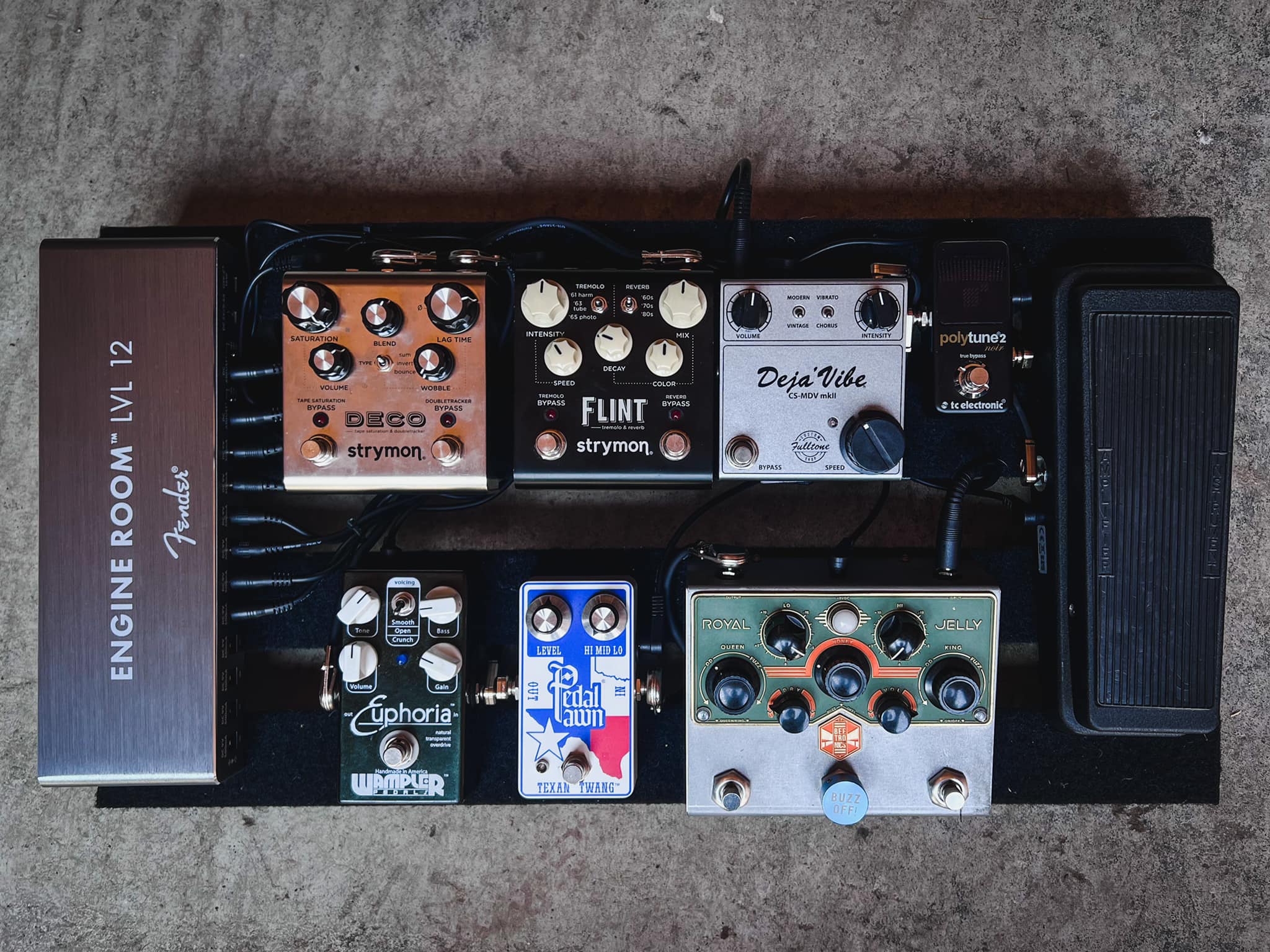 Fender Engine Room LVL12 power supply improves pedalboard sound